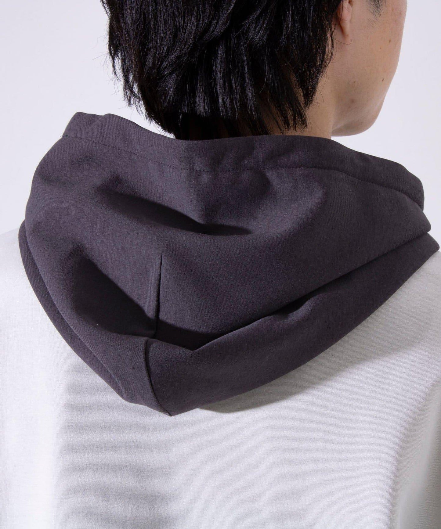 【GLOSTER】法國鬥牛犬刺繡 紙箱雙色帽T恤 連帽衫