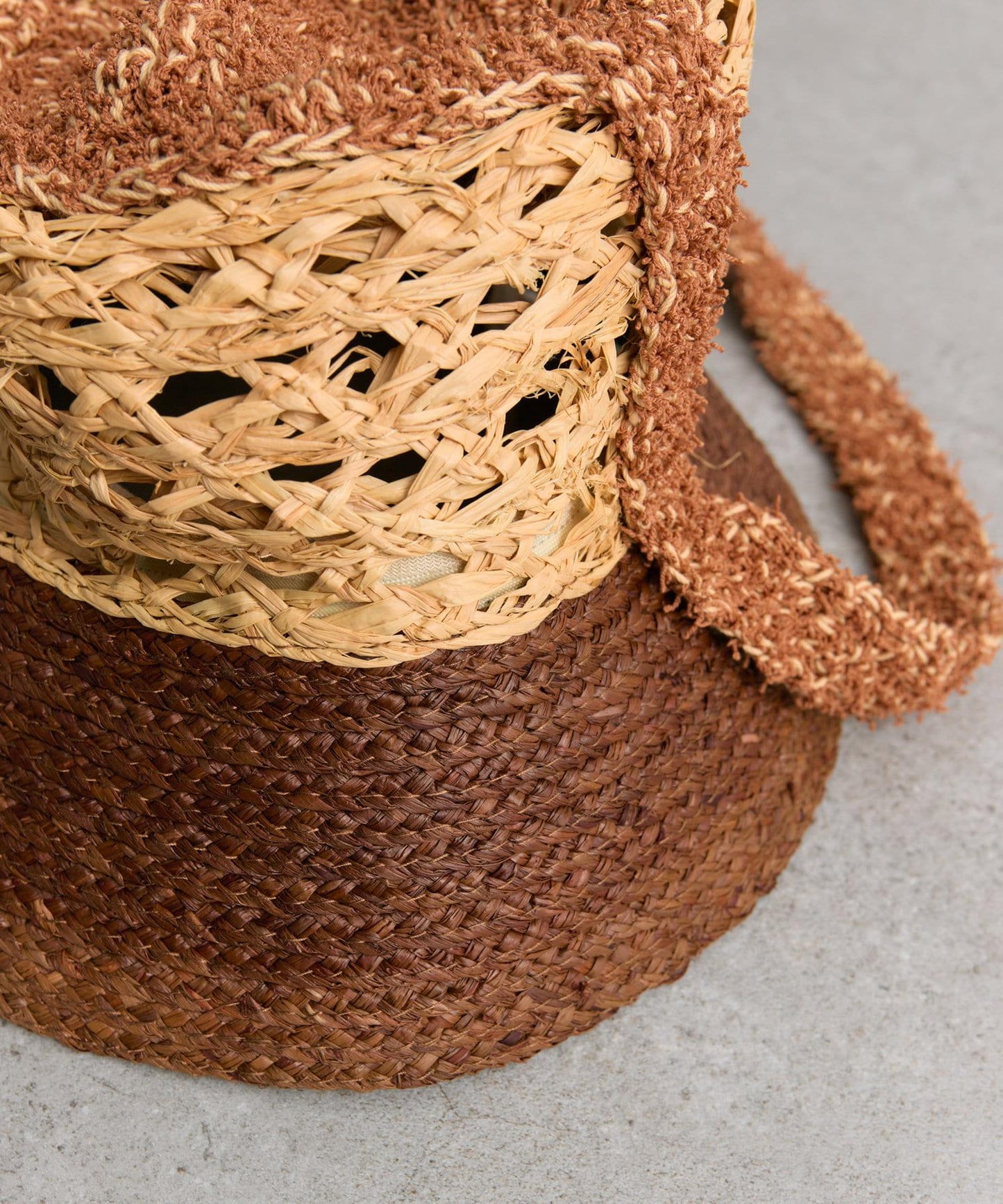 【MISU A BARBE(密絲阿巴布)】HIDDLY BUCKET/帽子