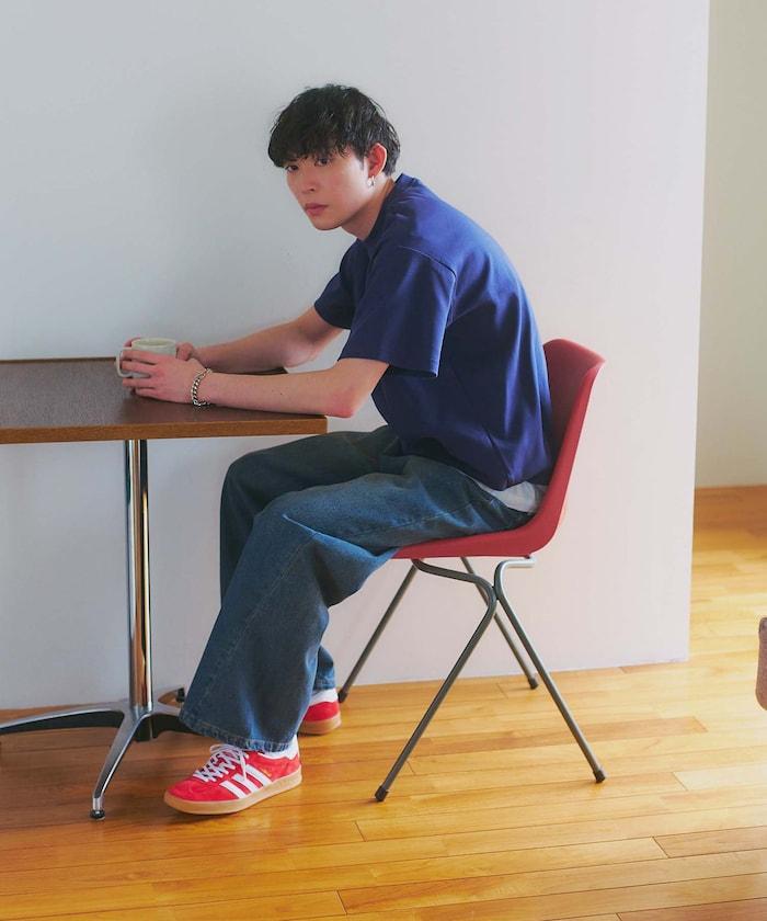 寬鬆版型 曲線牛仔褲