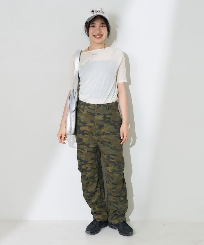 打褶上衣