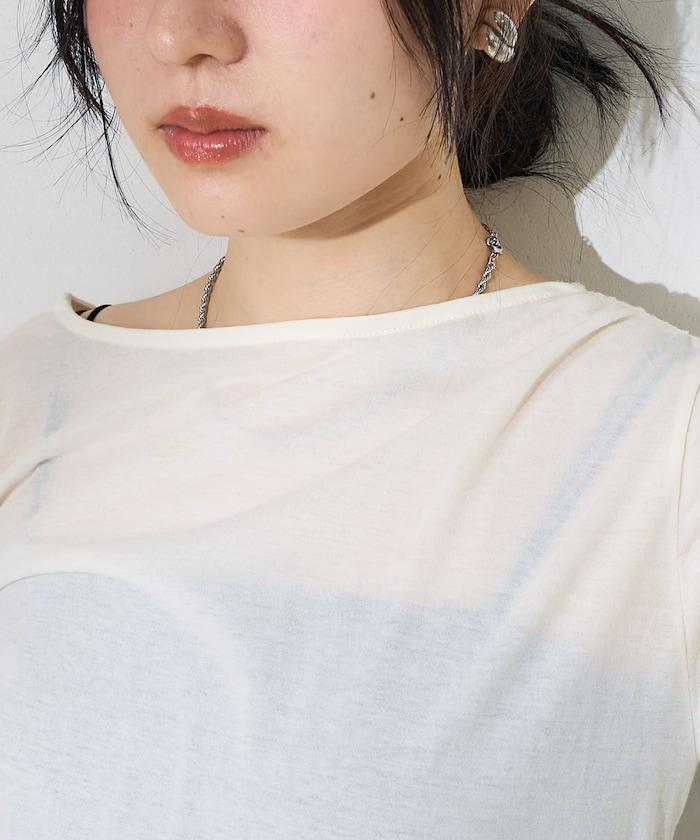 打褶上衣