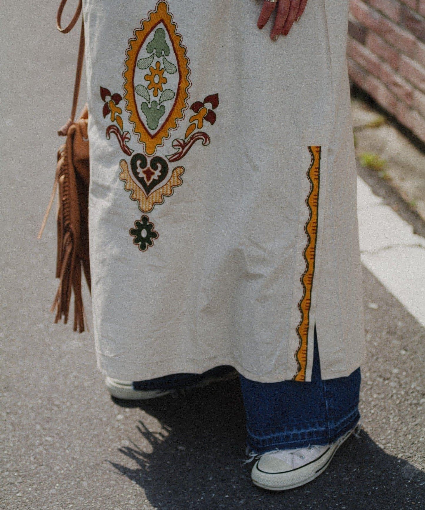 【aguni】刺繡I型連衣裙