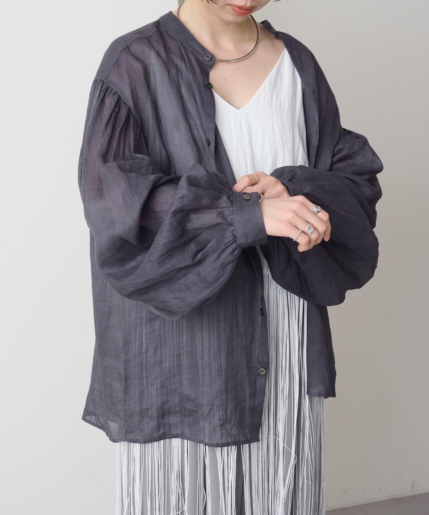 透明亞麻泡泡袖襯衫