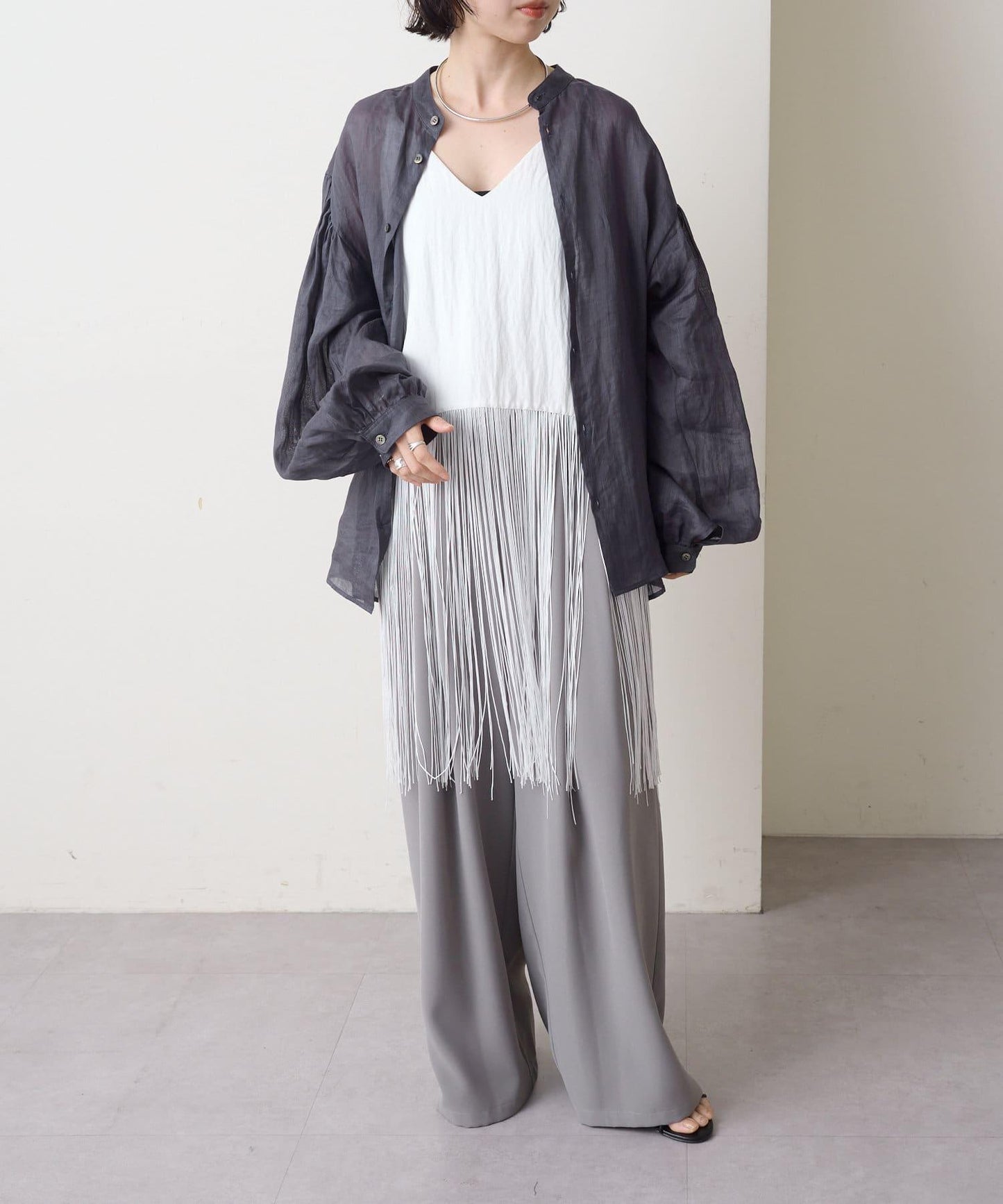 透明亞麻泡泡袖襯衫