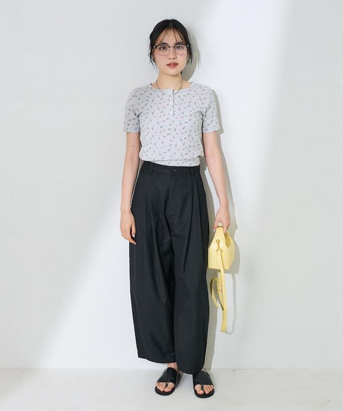 花紋針刺織物亨利T恤