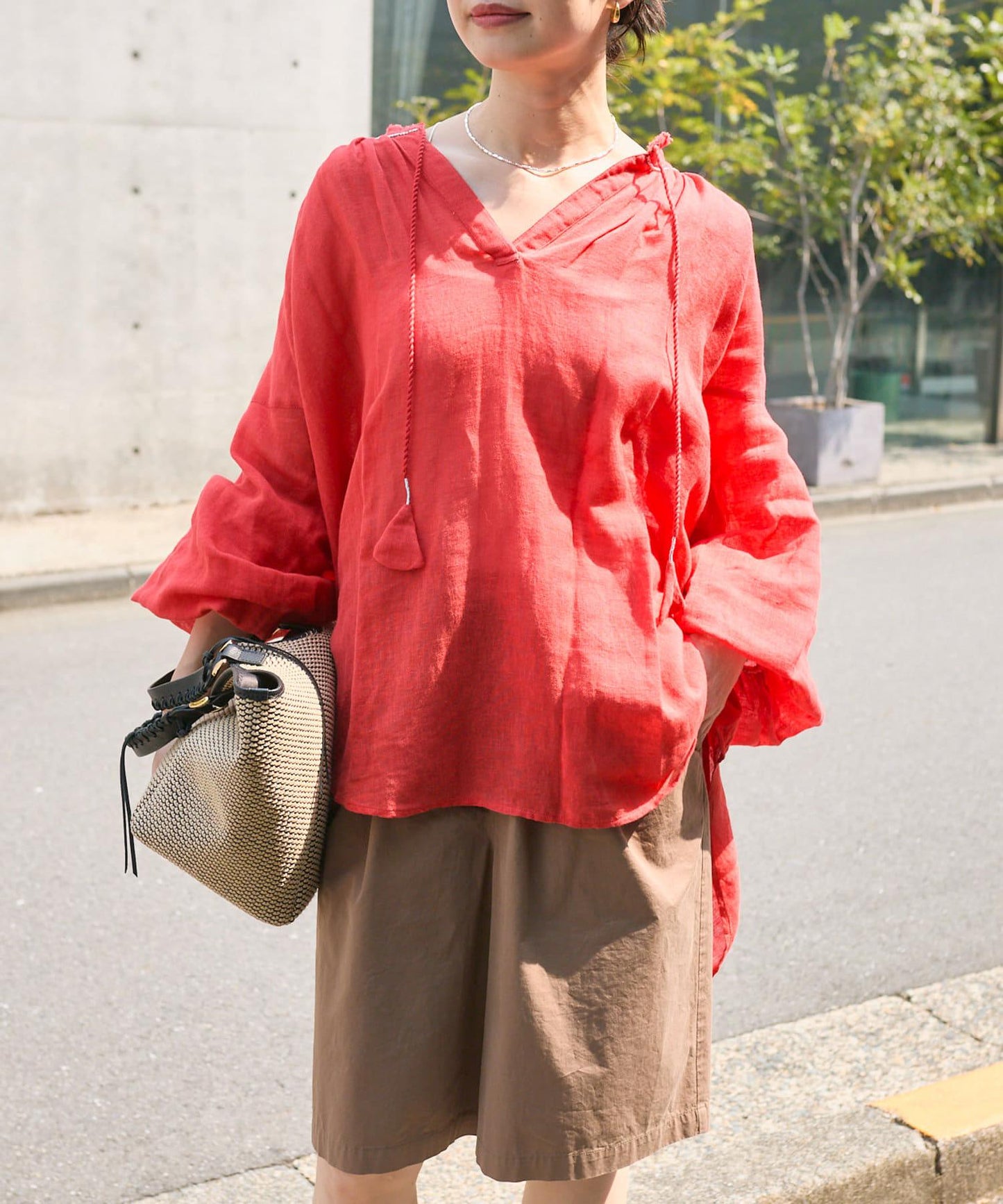 【à Nice (尼斯風)】珠片刺繡襯衫/5月下旬發貨預定