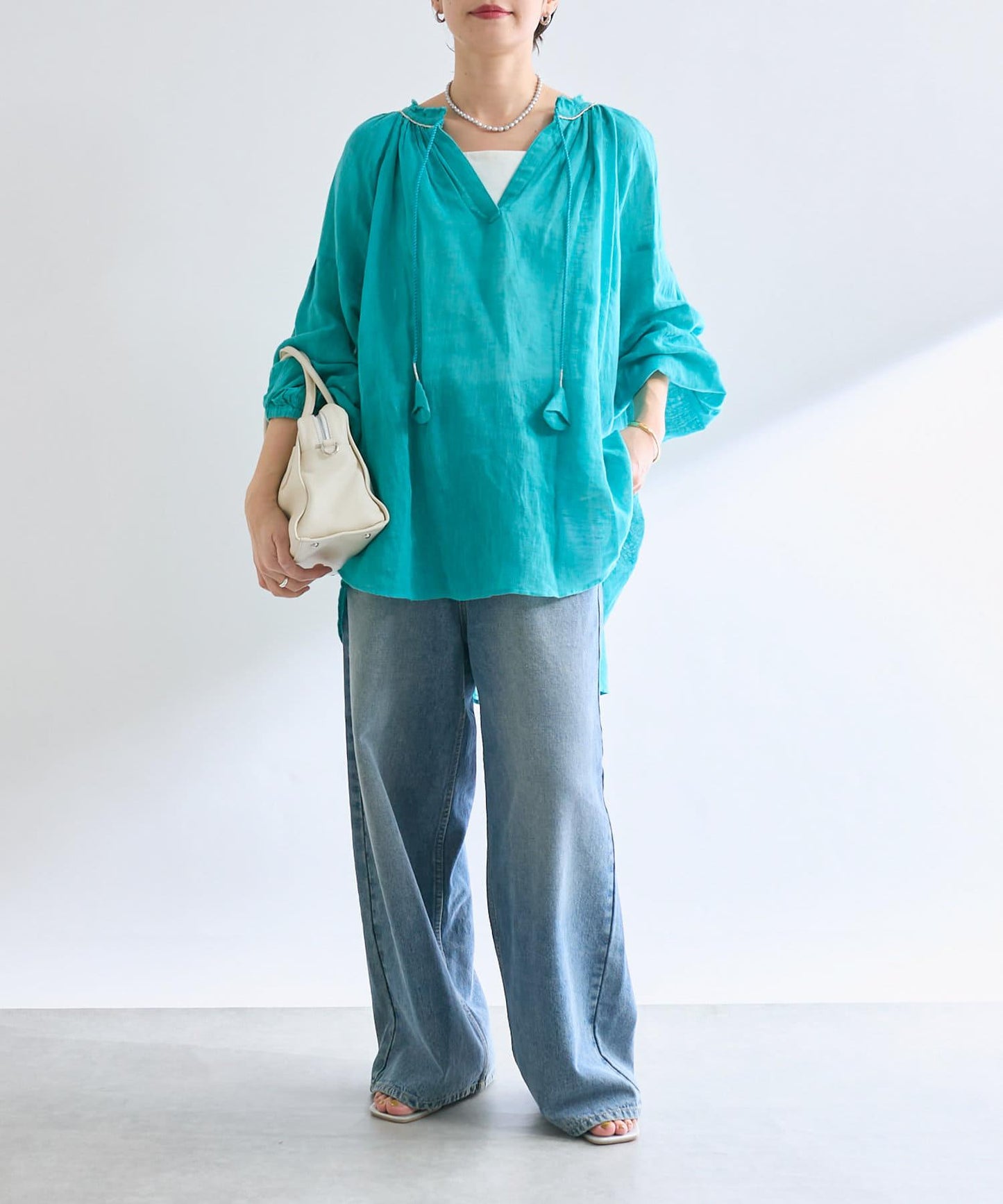 【à Nice (尼斯風)】珠片刺繡襯衫/5月下旬發貨預定