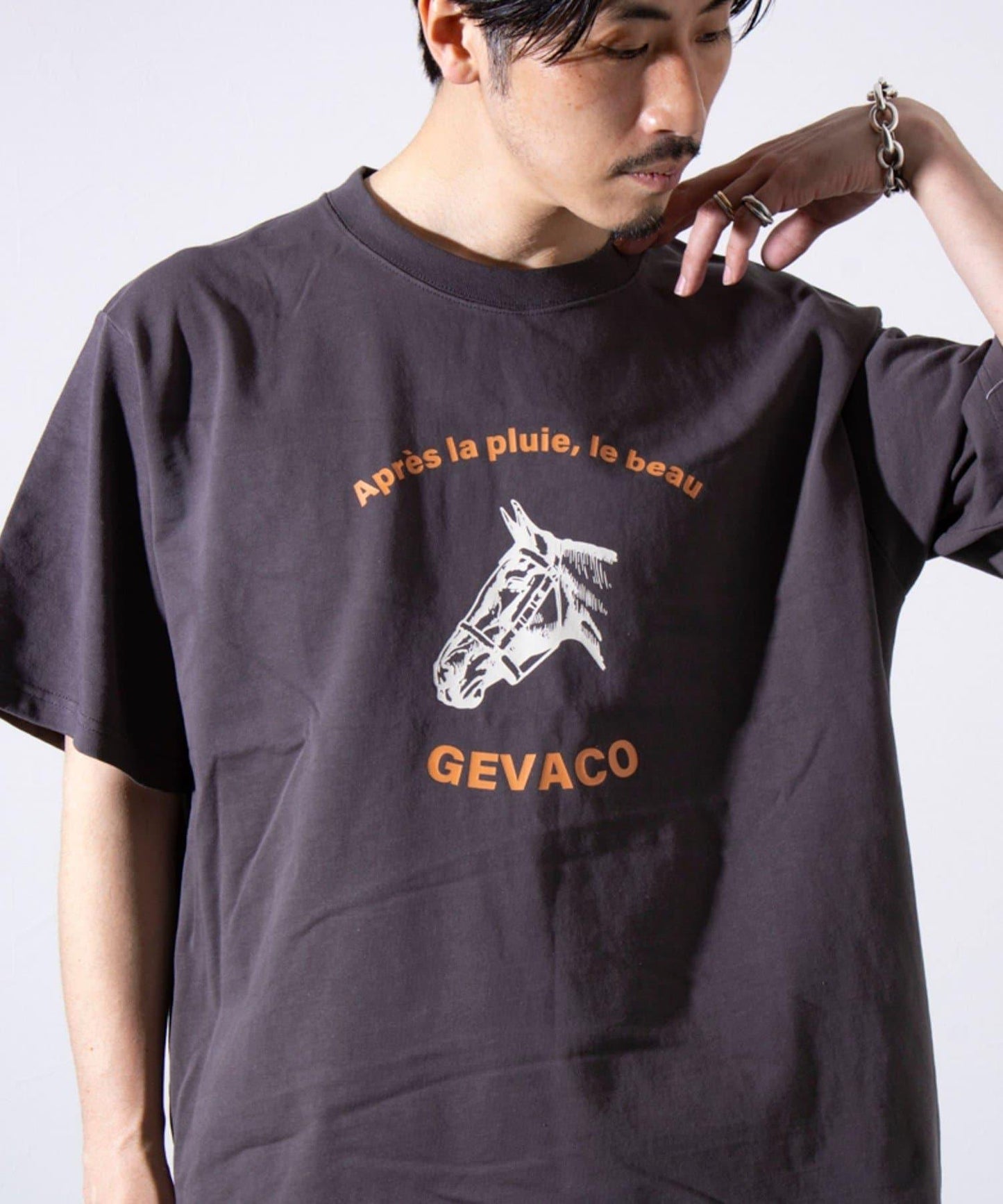 【GEVACO/ゲバコ】圖案 短袖印花 圓領T恤