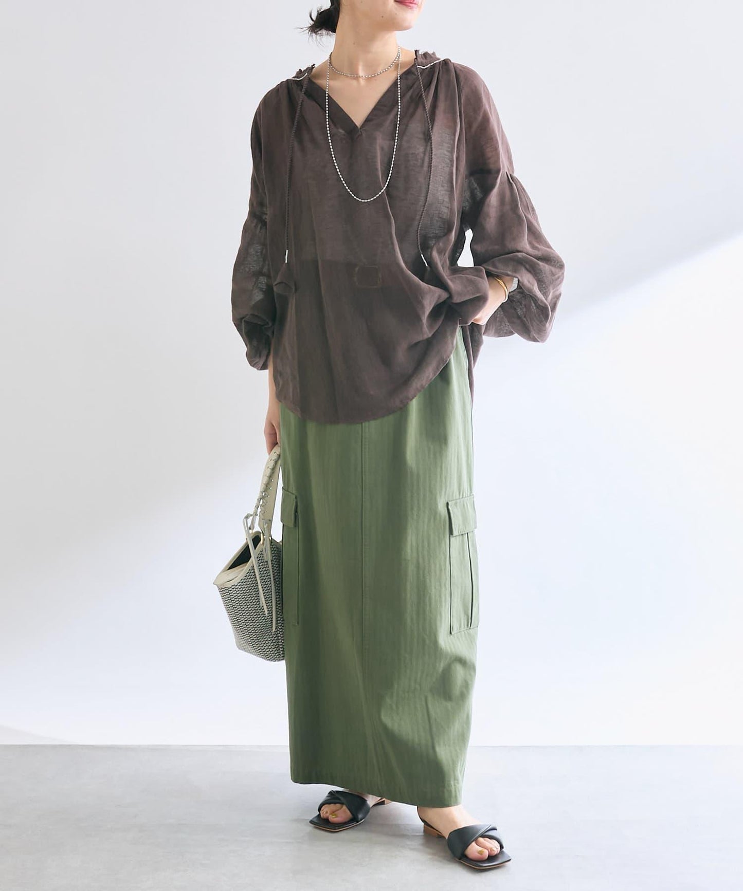 【à Nice (尼斯風)】珠片刺繡襯衫/5月下旬發貨預定