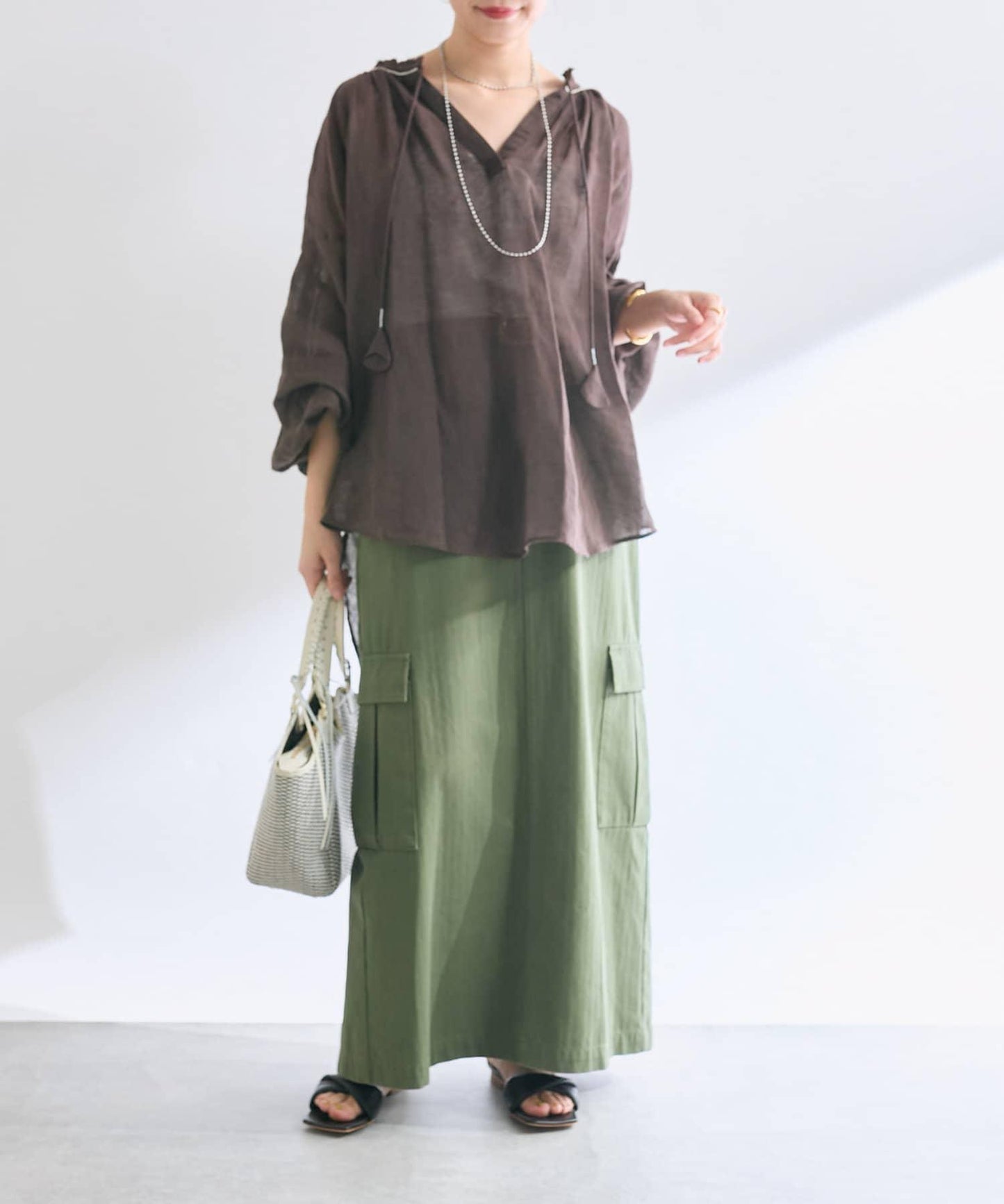 【à Nice (尼斯風)】珠片刺繡襯衫/5月下旬發貨預定