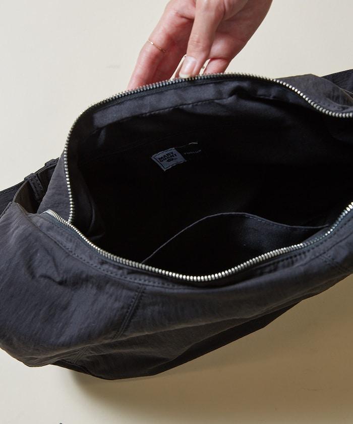 一點刺繡 尼龍 肩揹包