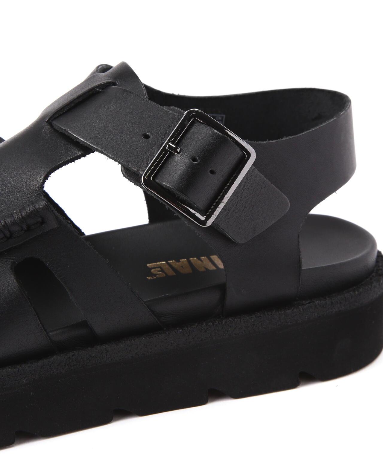 CLARKS/Clarks Meare Buckle 女士馬爾巴克爾(黑色皮革)