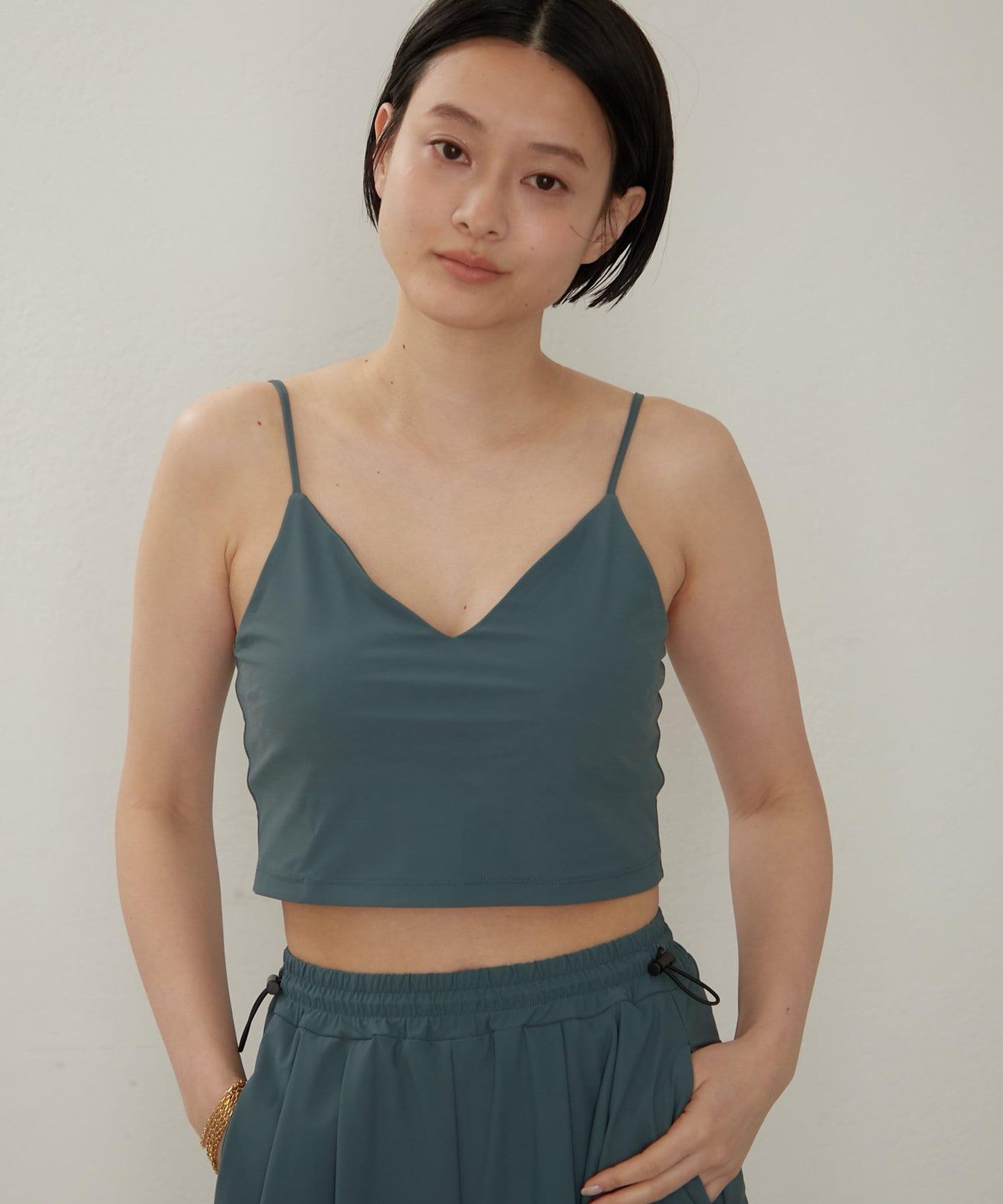 V領文胸上衣