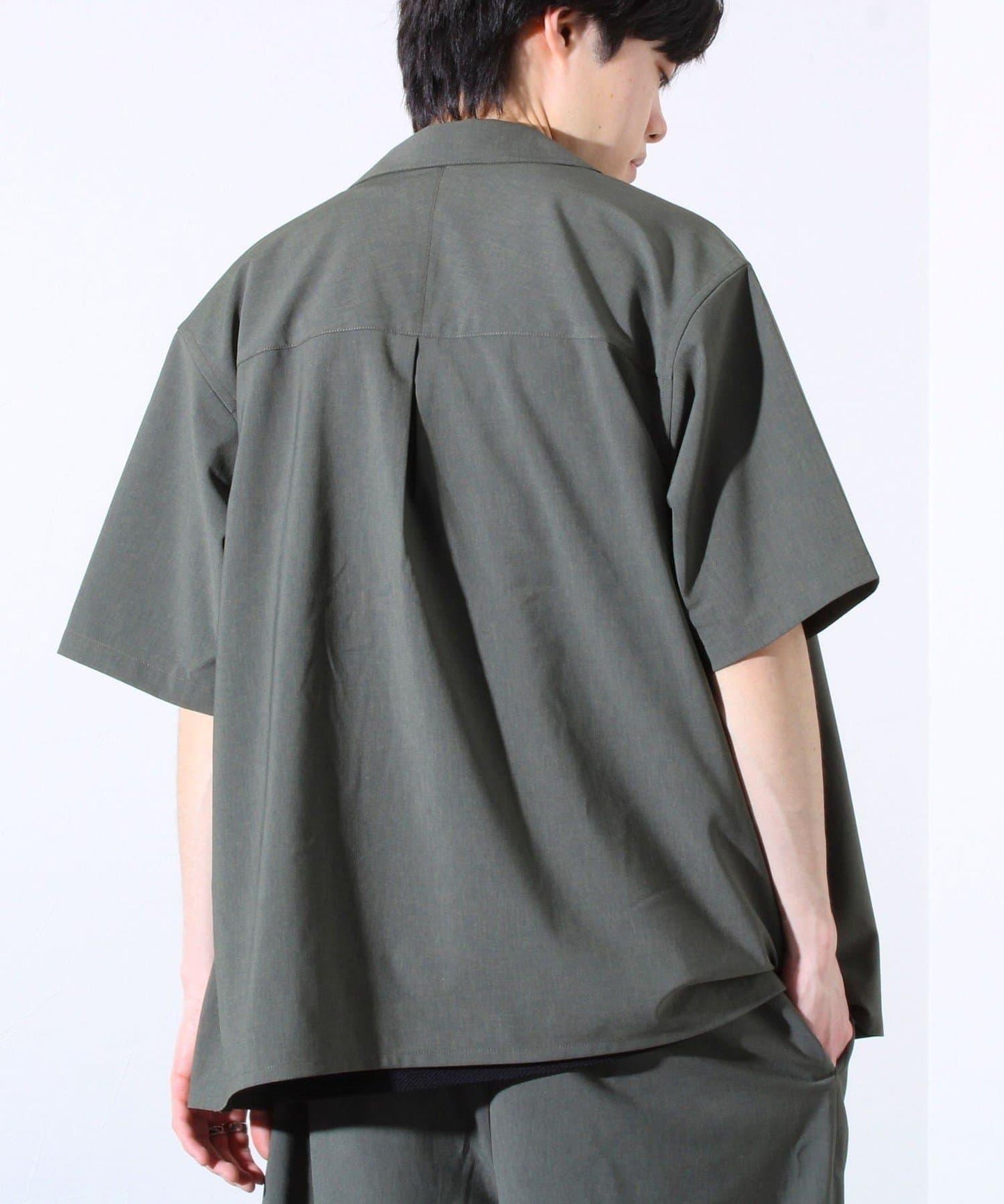 【GLOSTER】法國鬥牛犬刺繡 COOLMAX 開領襯衫