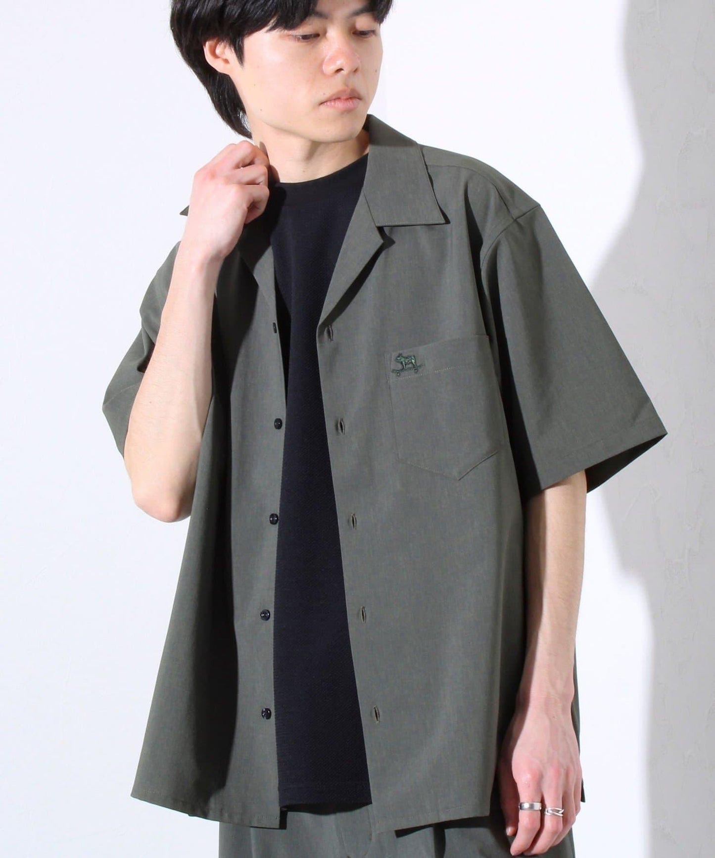 【GLOSTER】法國鬥牛犬刺繡 COOLMAX 開領襯衫