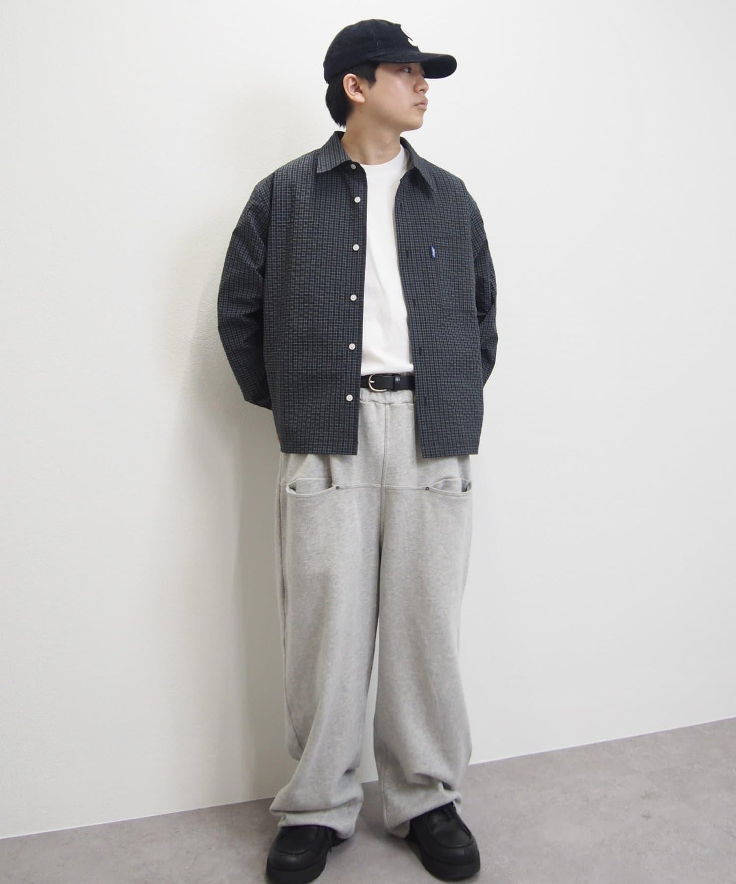2尺寸/ 斜口袋衛衣休閒褲