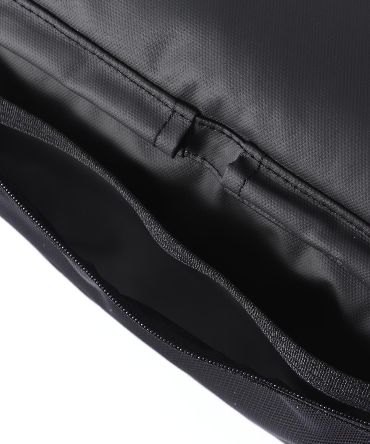 Topologie/拓撲結構 平板斜挎包 小號【包袋單品】