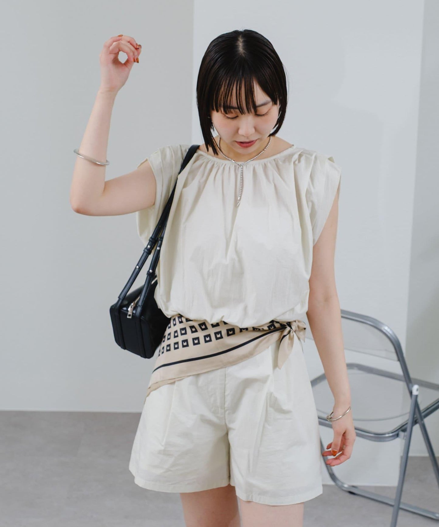 氣球袖無袖上衣