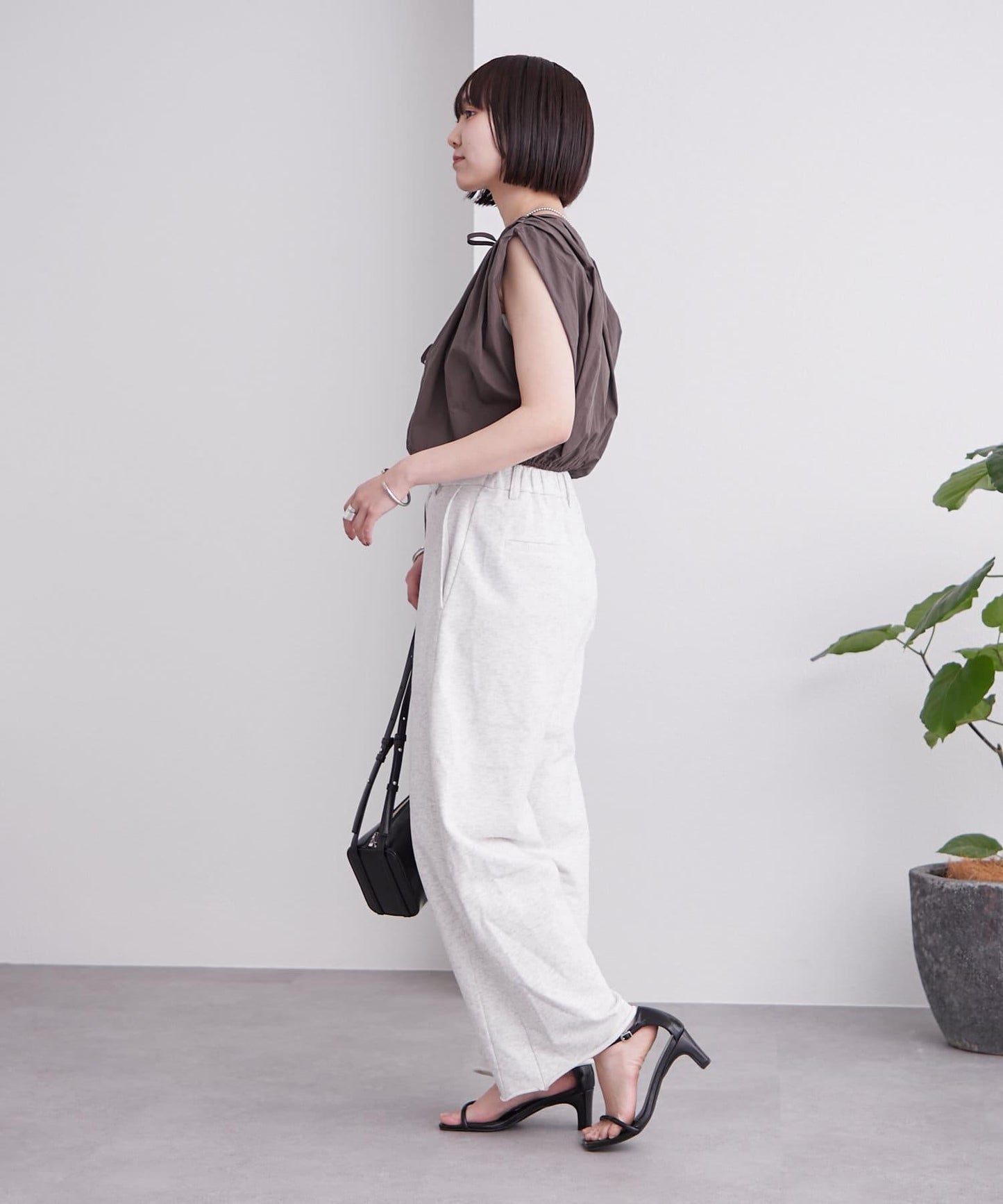 氣球袖無袖上衣