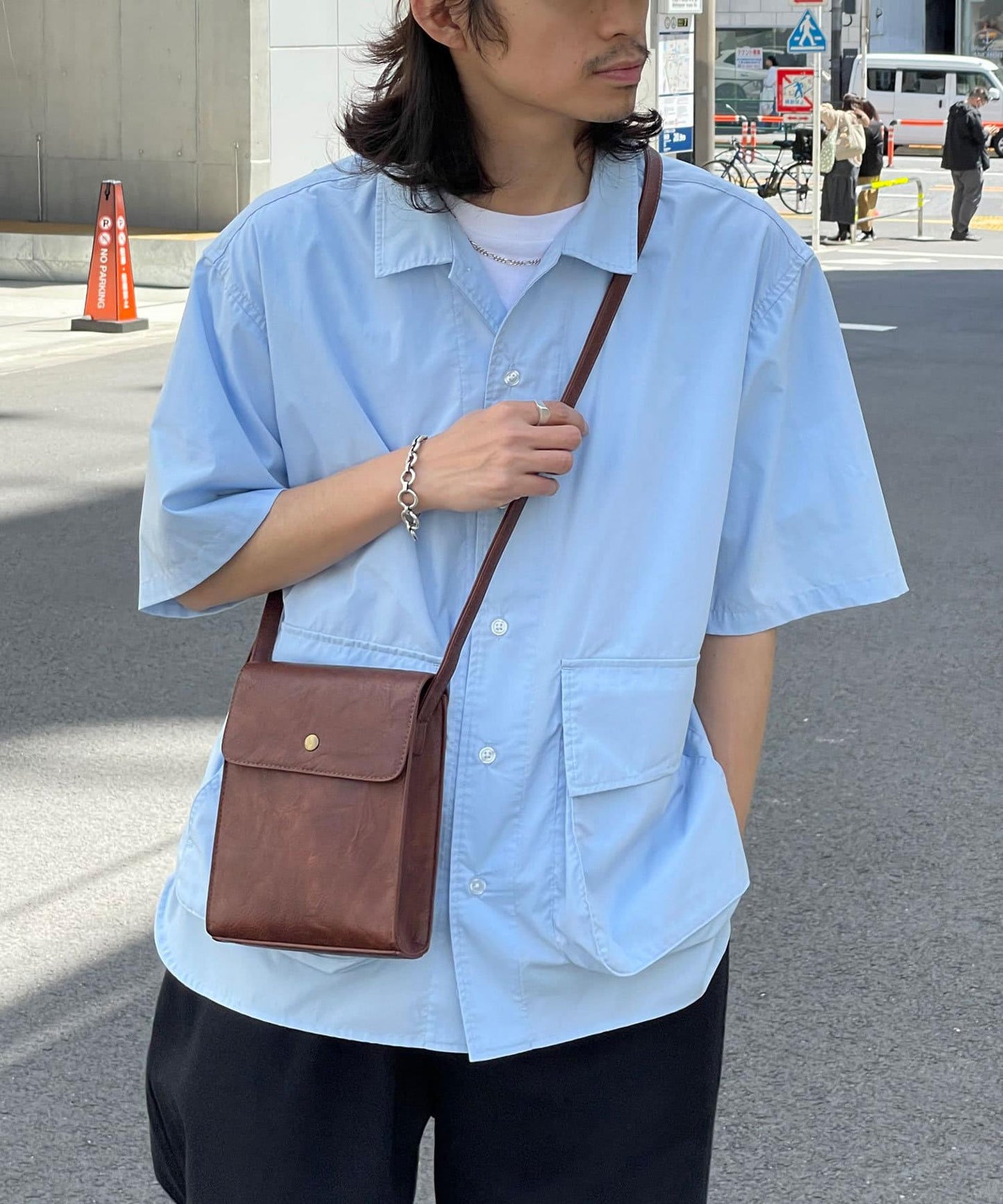 大口袋短袖襯衫