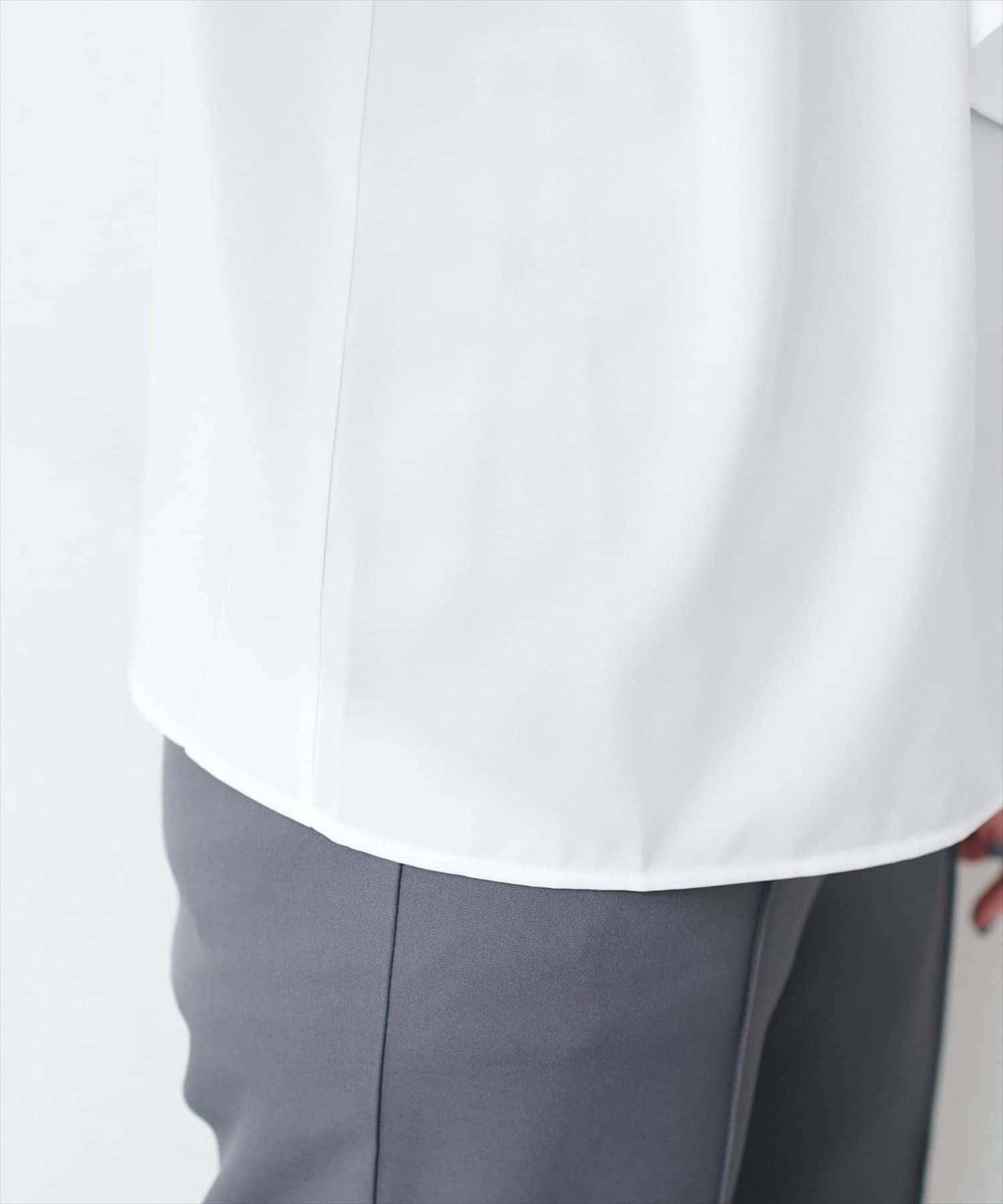 【限定】鑲金條領結襯衫