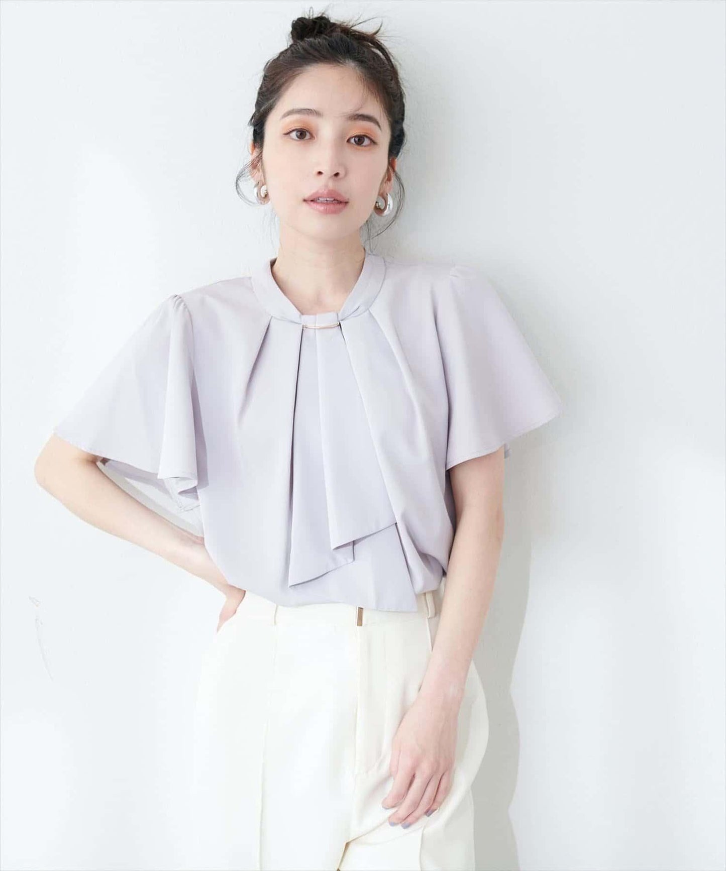 【限定】鑲金條領結襯衫