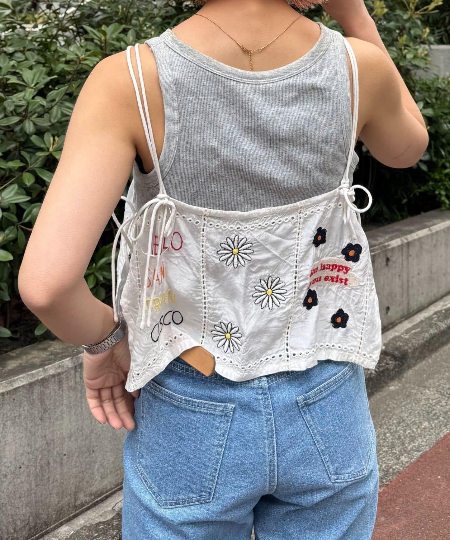 【HELLO.SANFRANCISCO/哈羅舊金山】原刺繡緞面吊帶