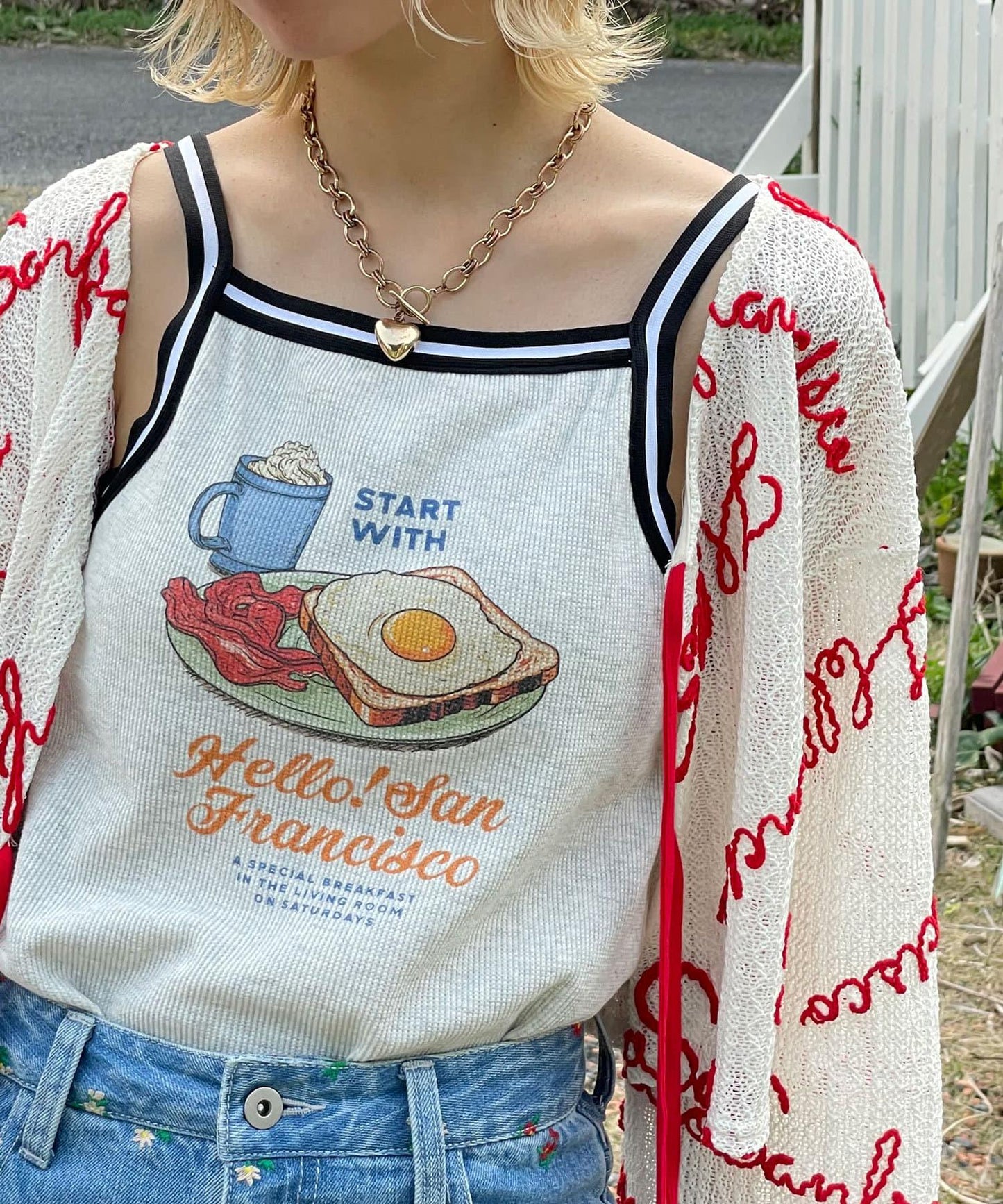 5/1(星期四)10:00開始【HELLO.SANFRANCISCO/你好,舊金山】帶有線帶杯的吊帶衫