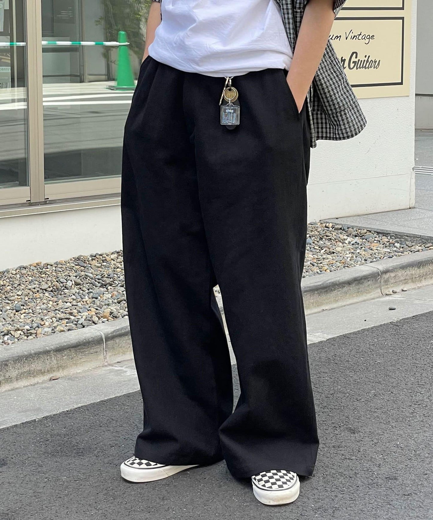 單褶寬鬆直筒褲