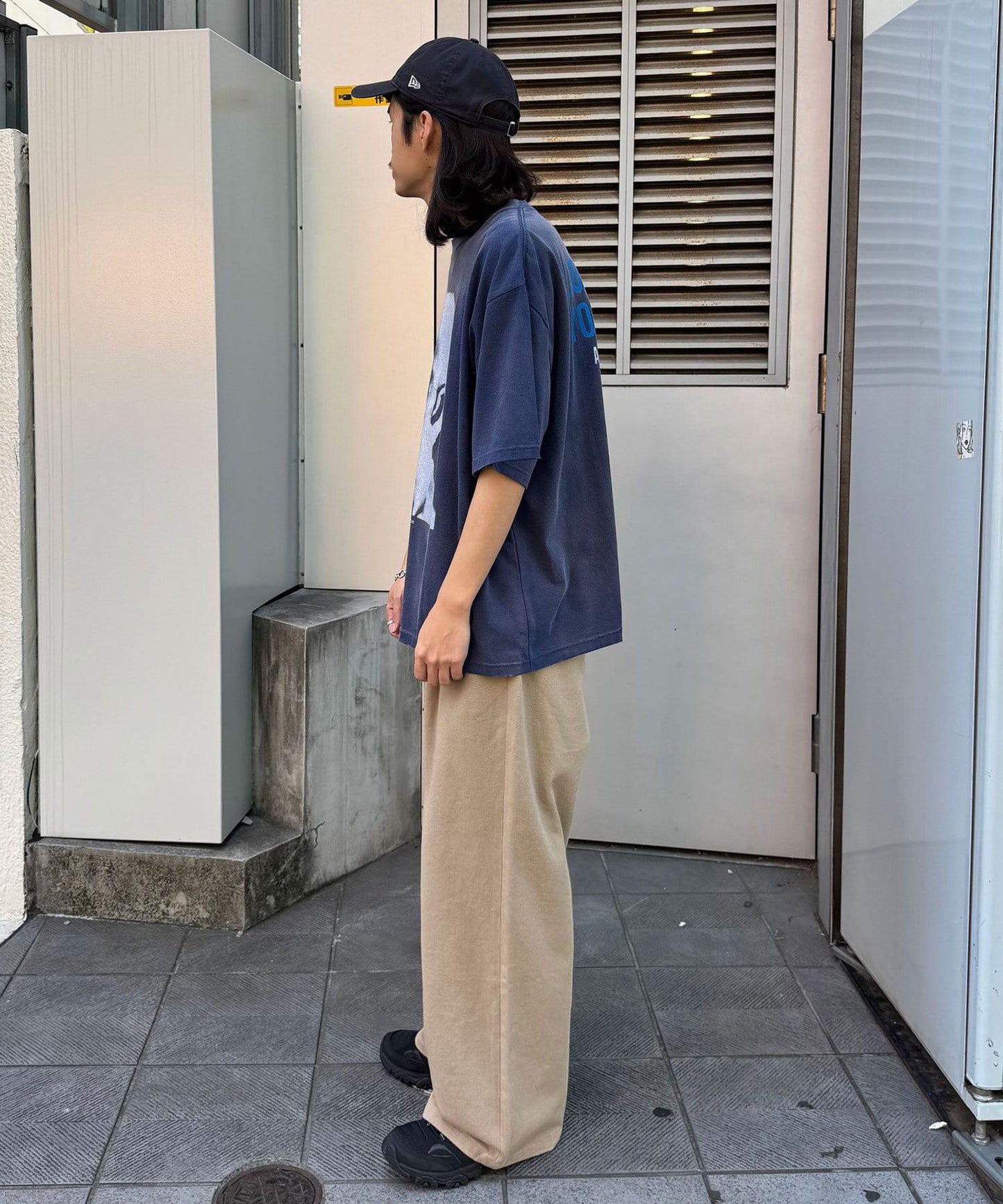 單褶寬鬆直筒褲