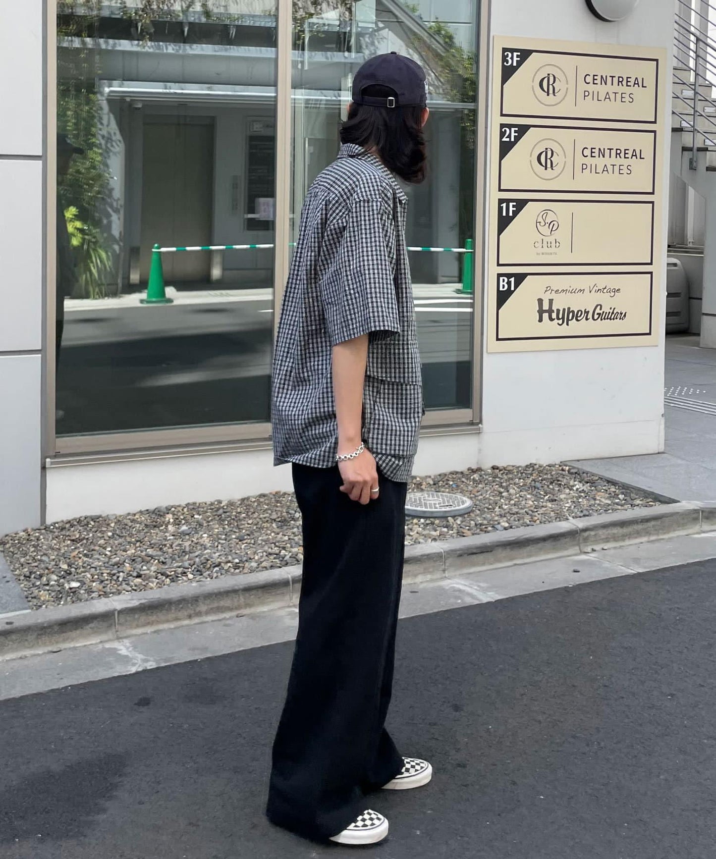 單褶寬鬆直筒褲