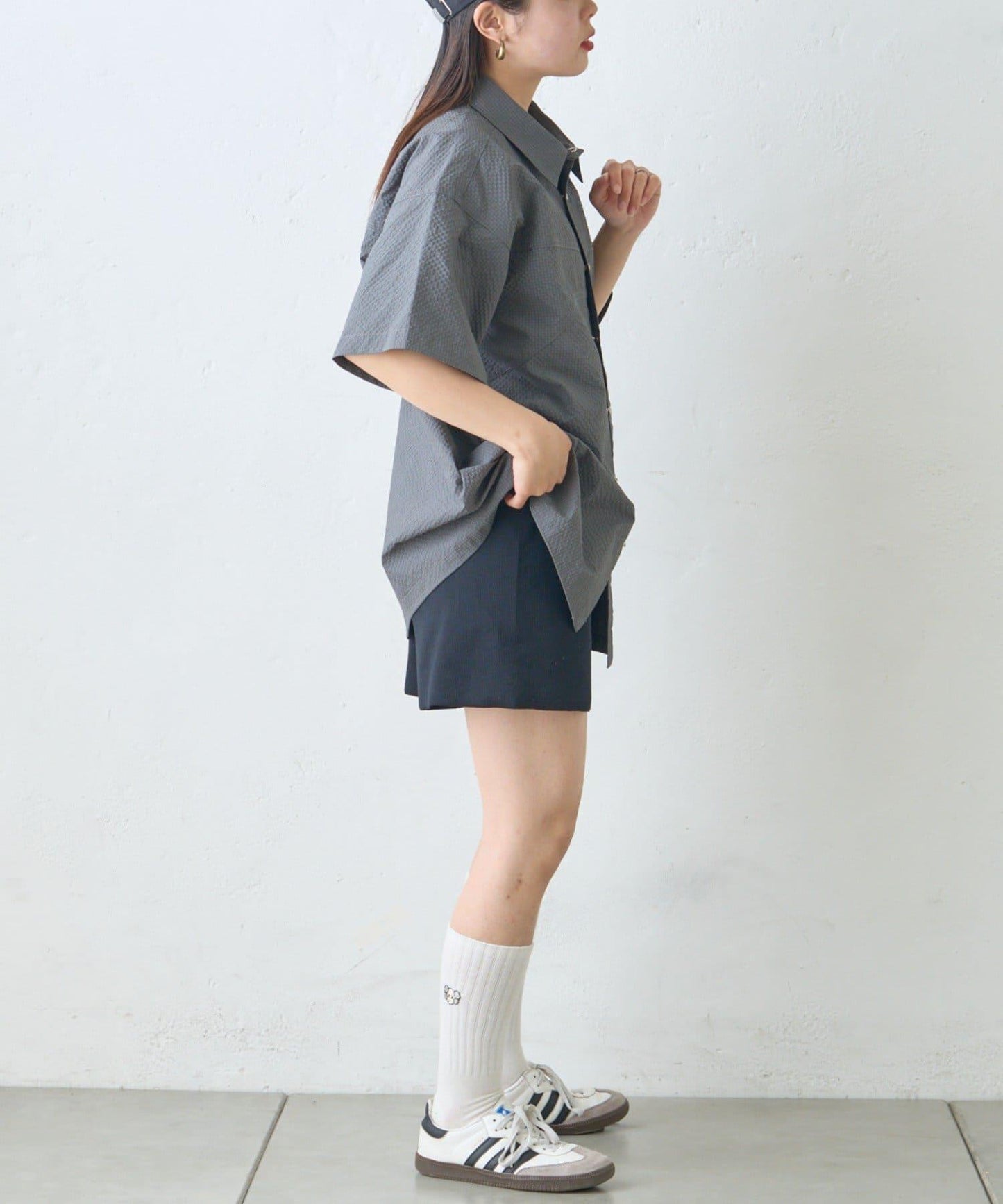 【男女通用】泡泡短袖純色襯衫