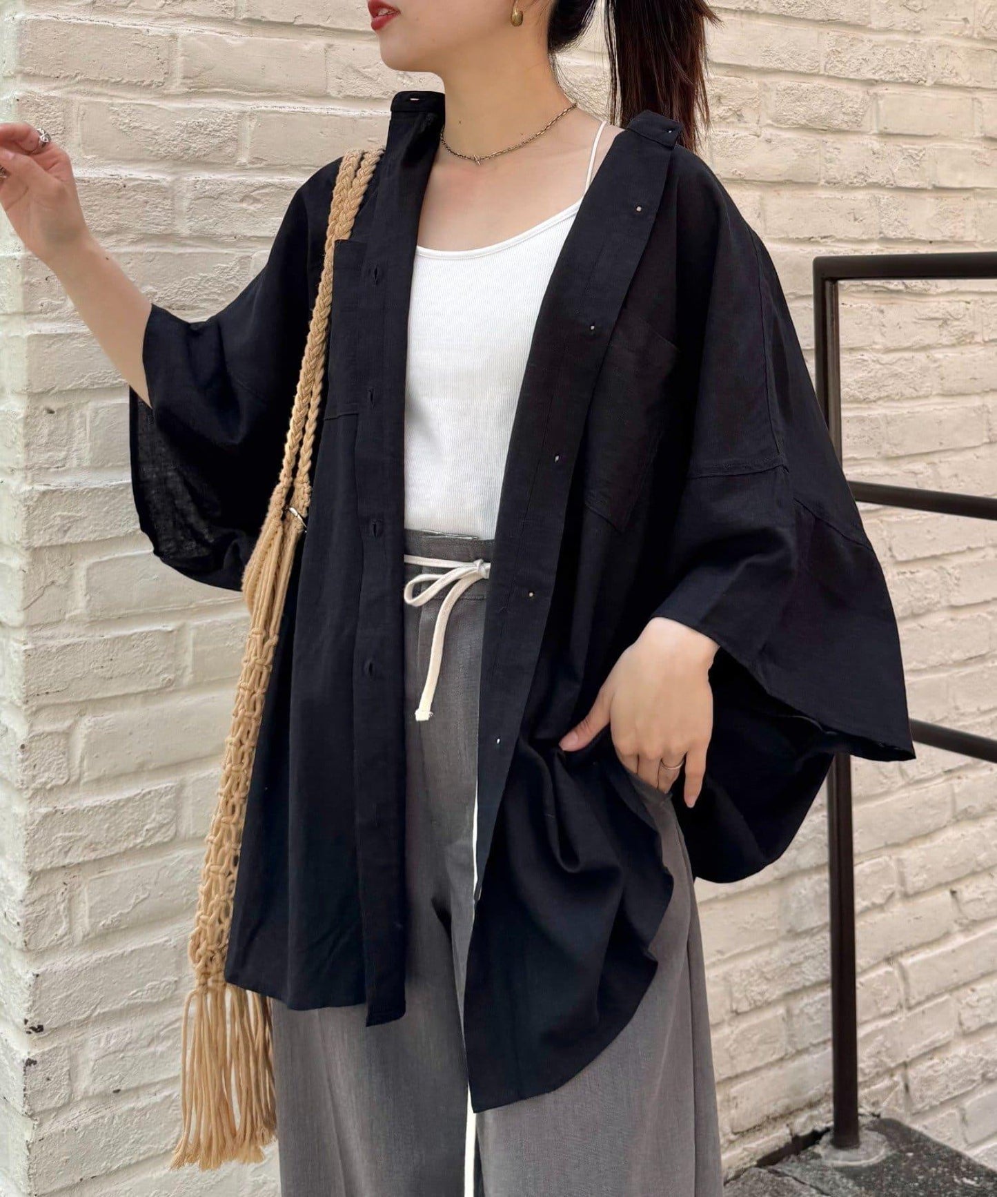 【二臂修身遮蓋】亞麻粘膠杜邦襯衫