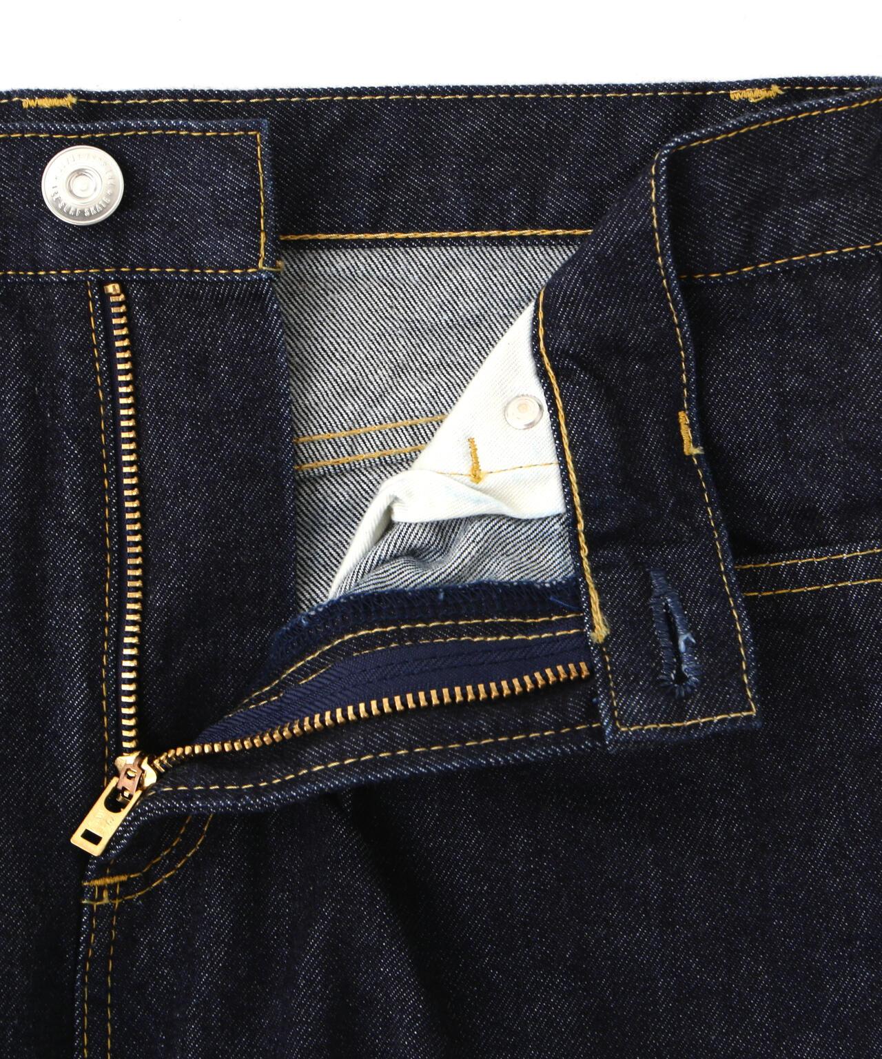 SURT ONE WASH 寬鬆牛仔褲