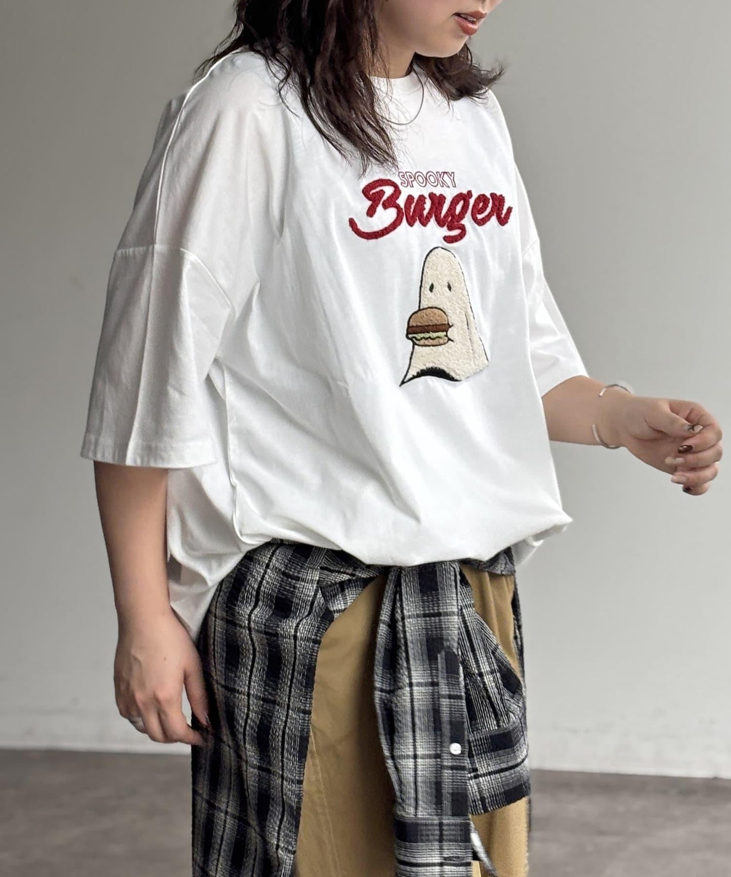 沙加拉刺繡T-shirt