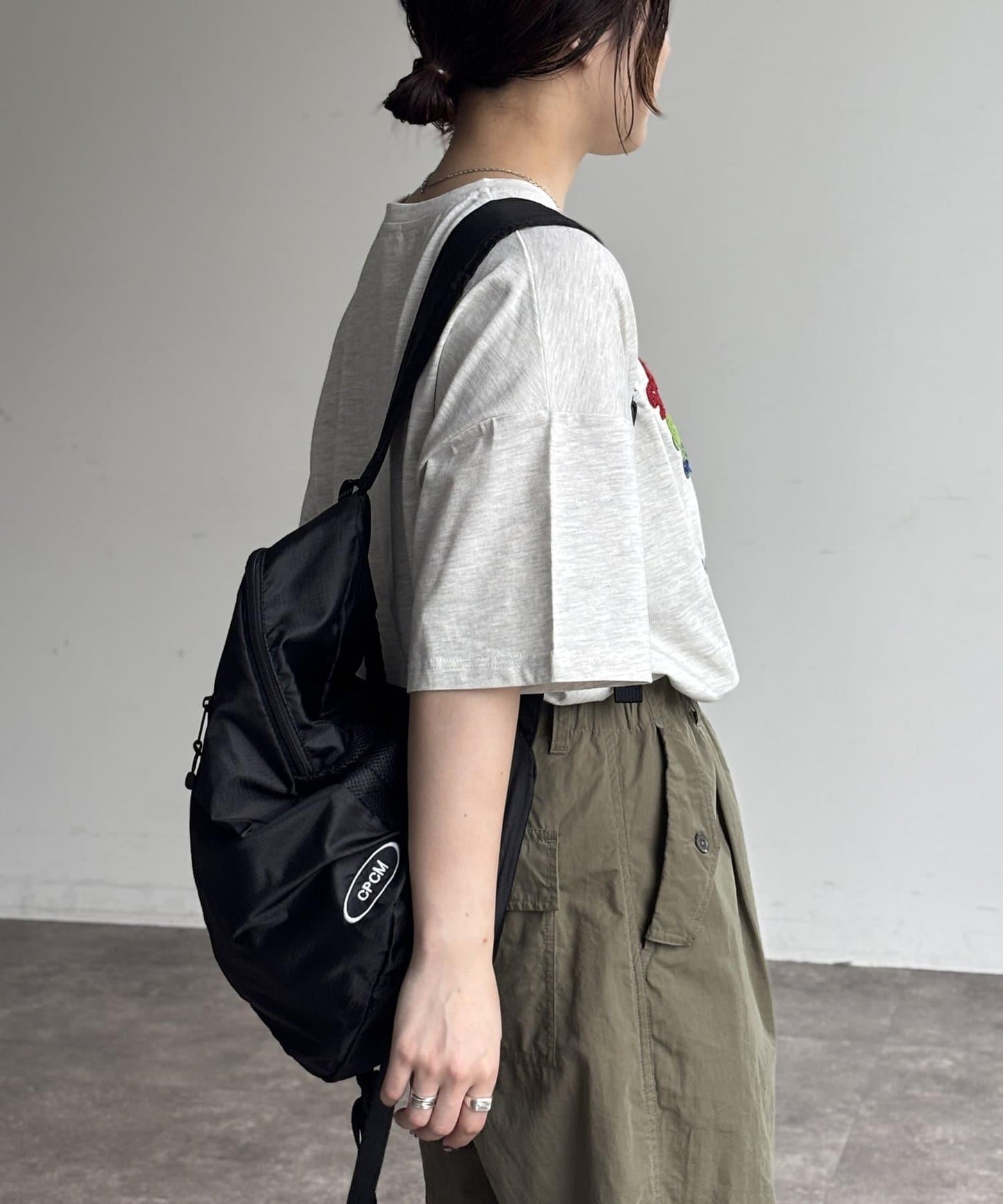沙加拉刺繡T-shirt
