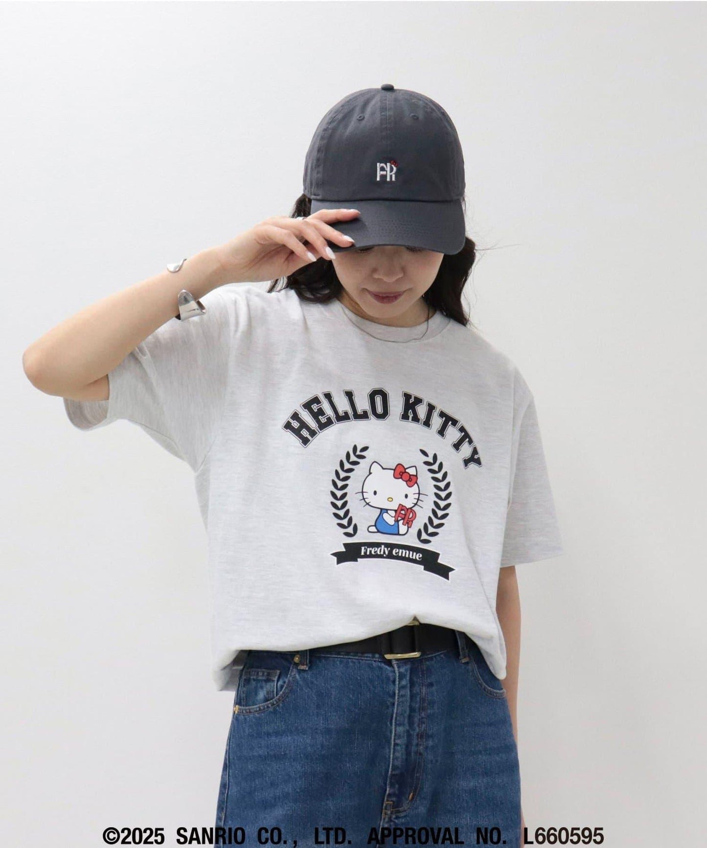 【HELLO KITTY meet FREDY emue】蝴蝶結FR刺繡帽