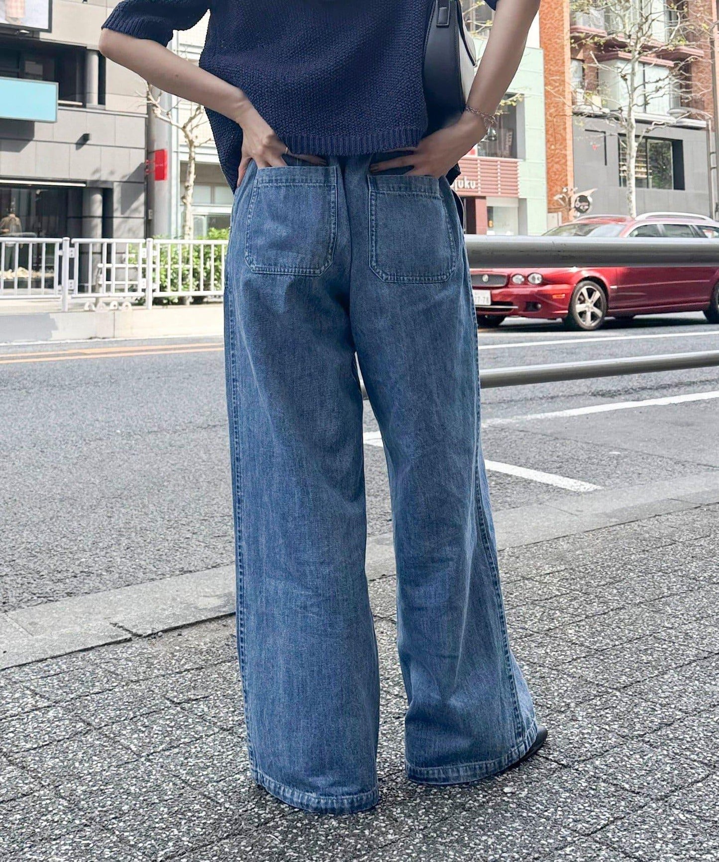 淺色牛仔貝克爾休閒褲