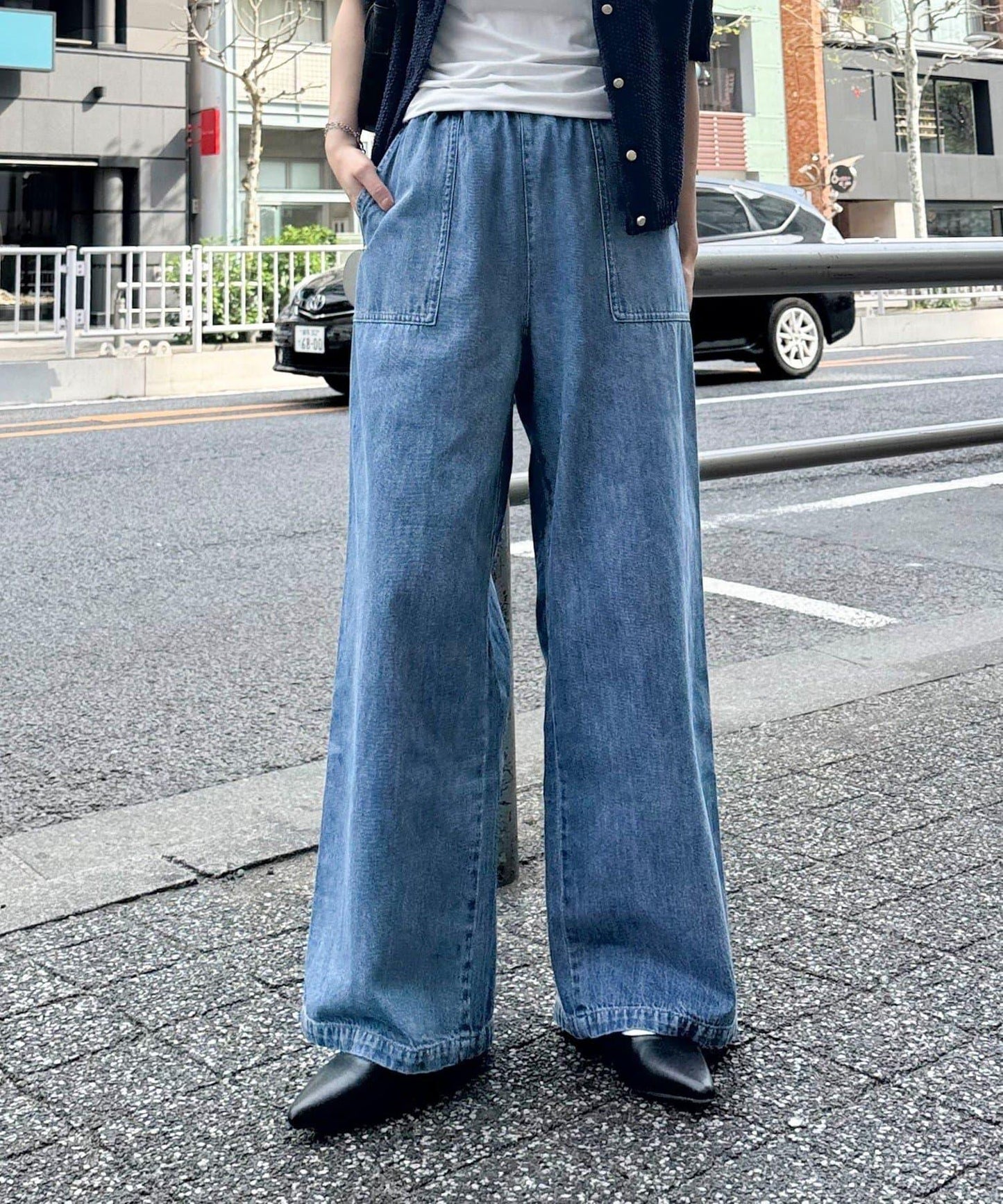 淺色牛仔貝克爾休閒褲