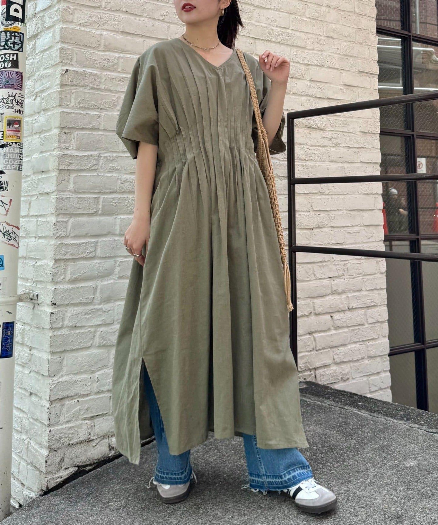 【印度】棉麻高腰折褶露肩連衣裙