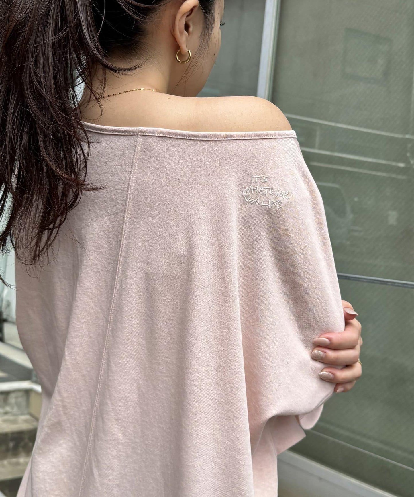 透視拼接一點刺繡oversize T 恤