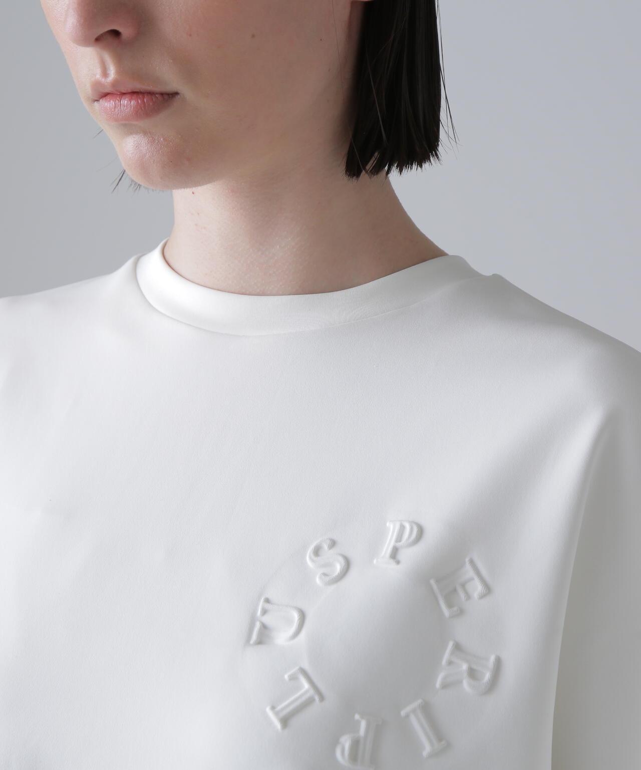 壓花標誌T-shirt