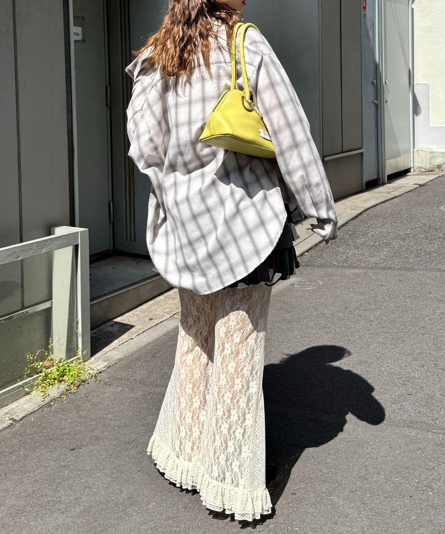 蕾絲荷葉邊疊層喇叭褲
