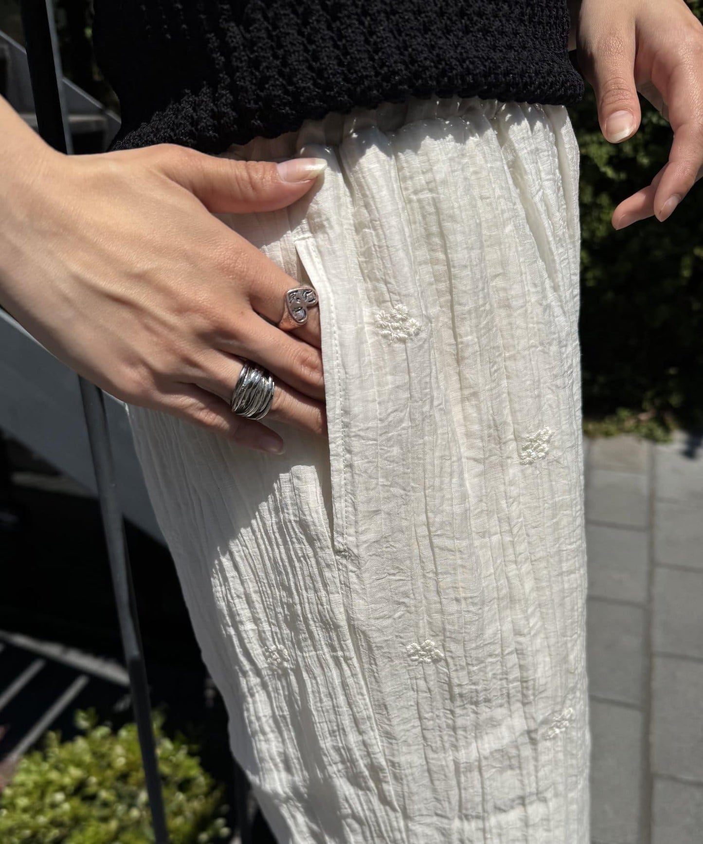 【柳樹】刺繡休閒褲