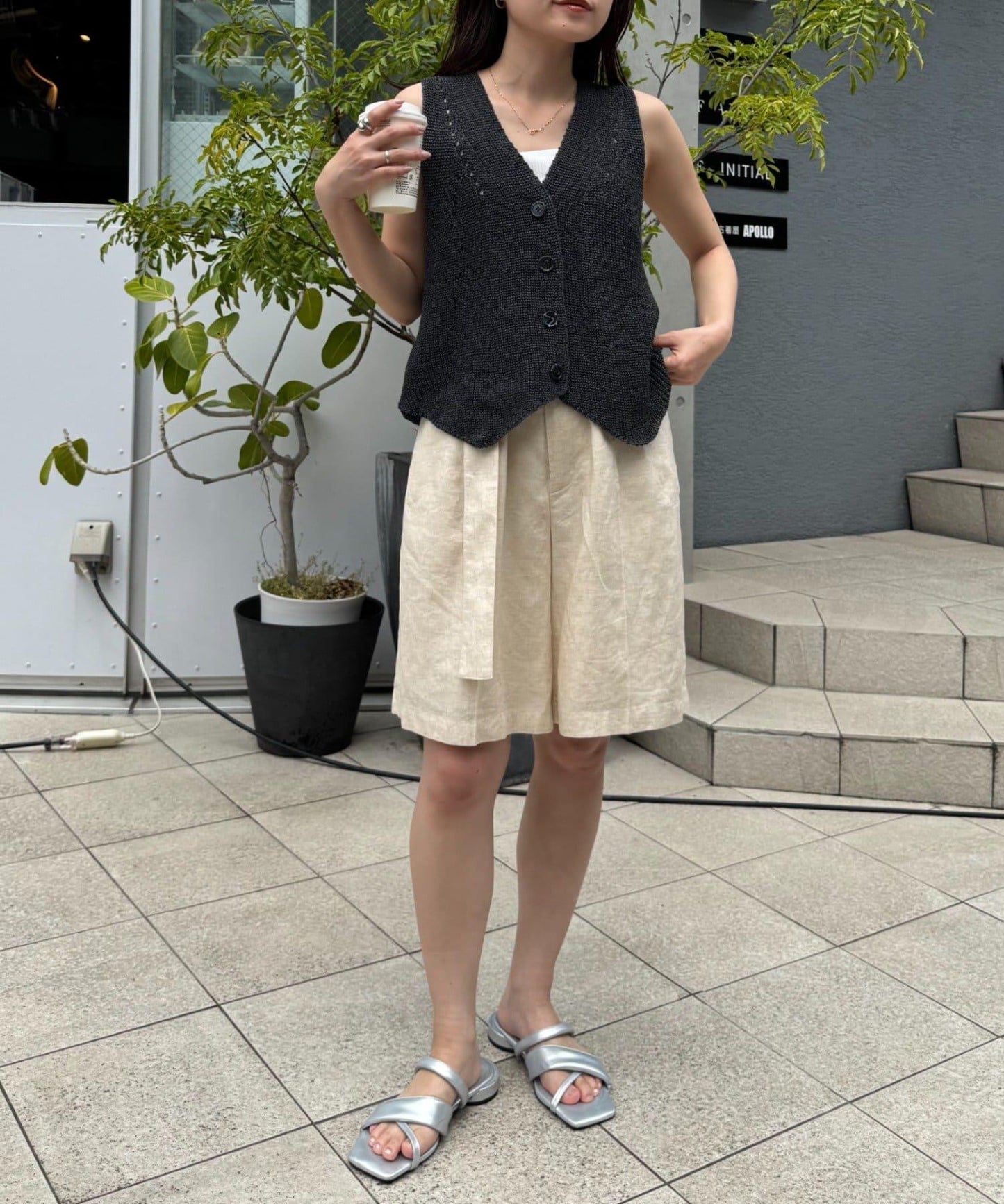 【柳樹】亞麻混紡帶腰帶的短褲