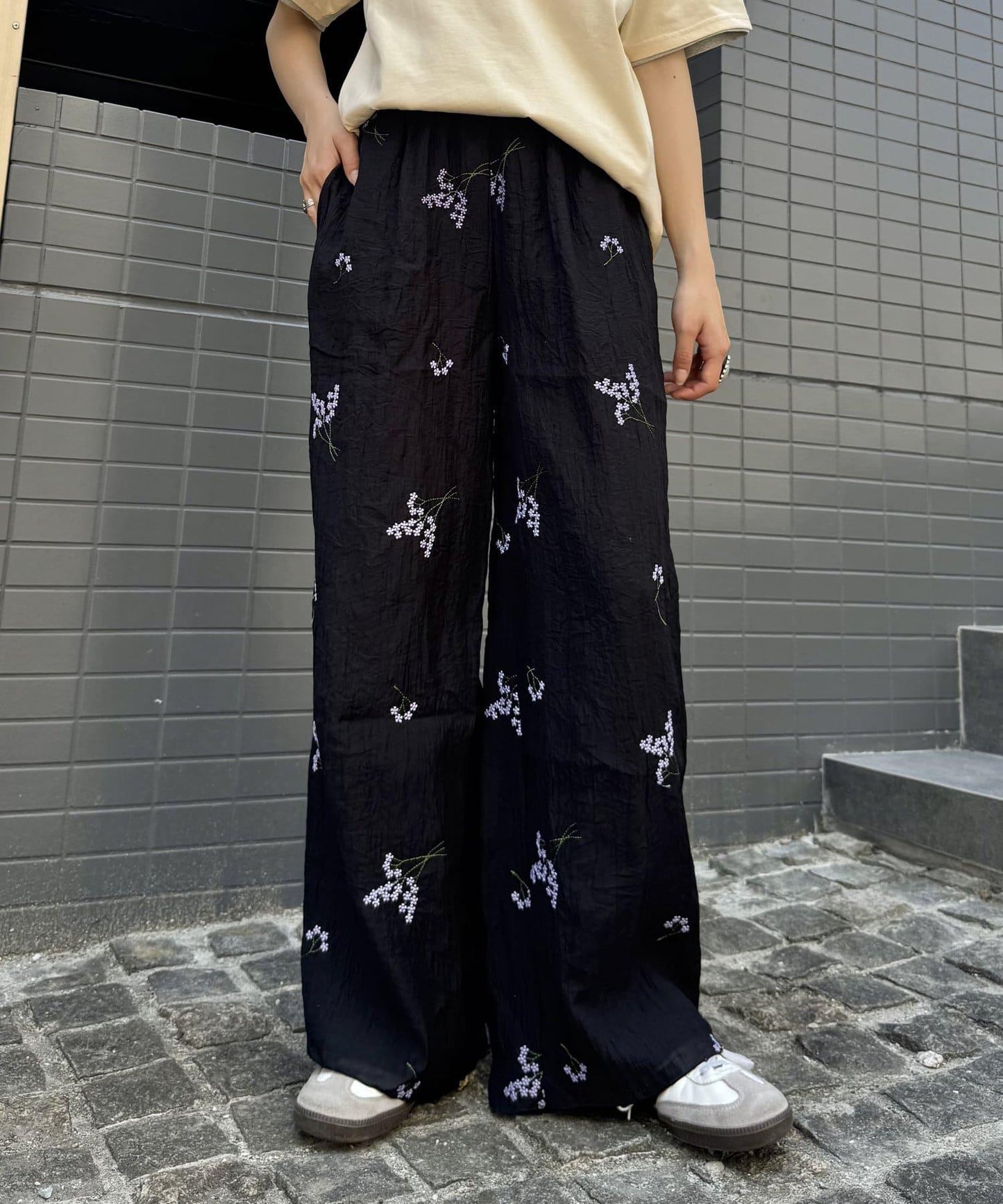 【柳樹】刺繡休閒褲