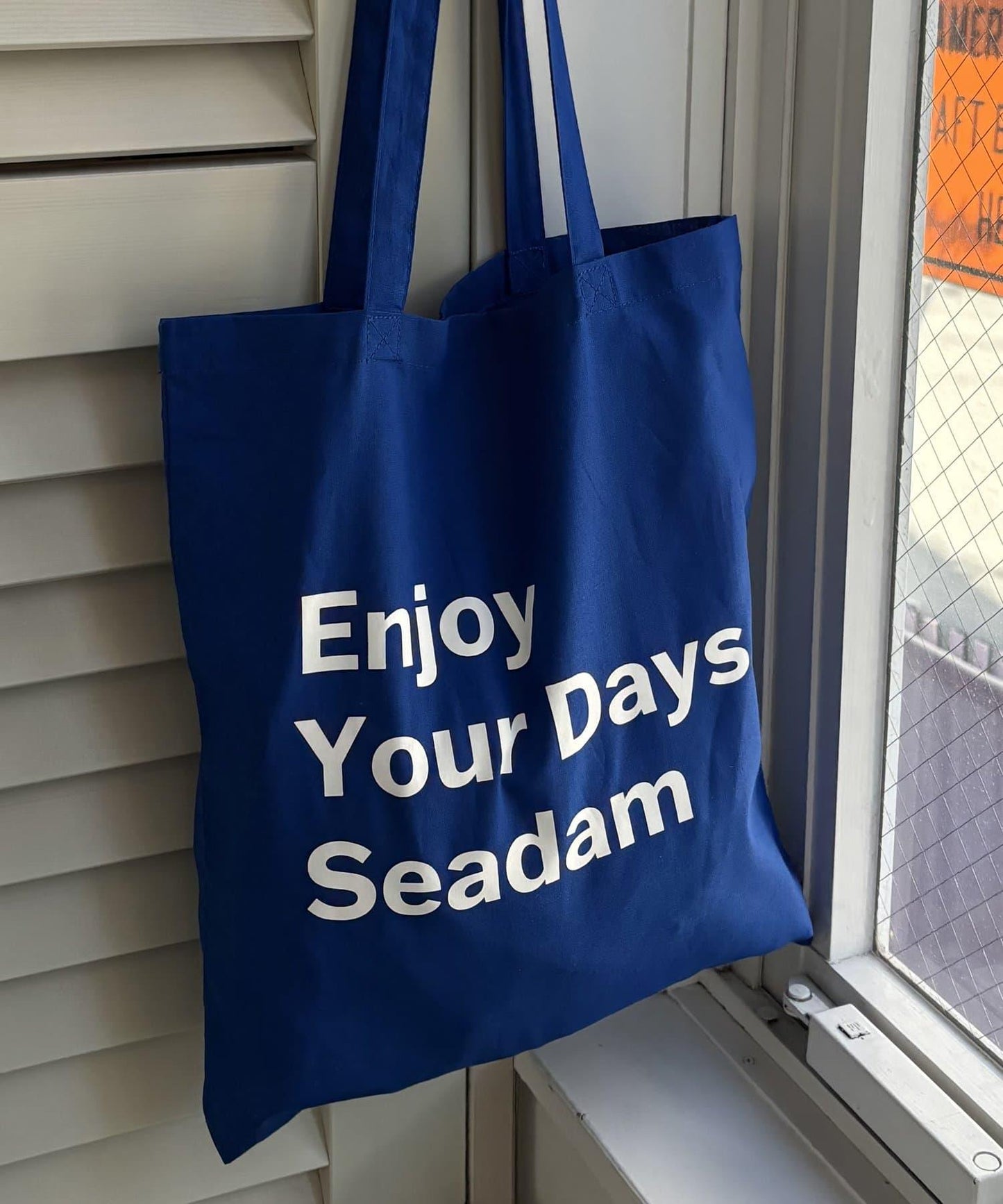 【SEADAM】〈男女通用〉信息印花手提包
