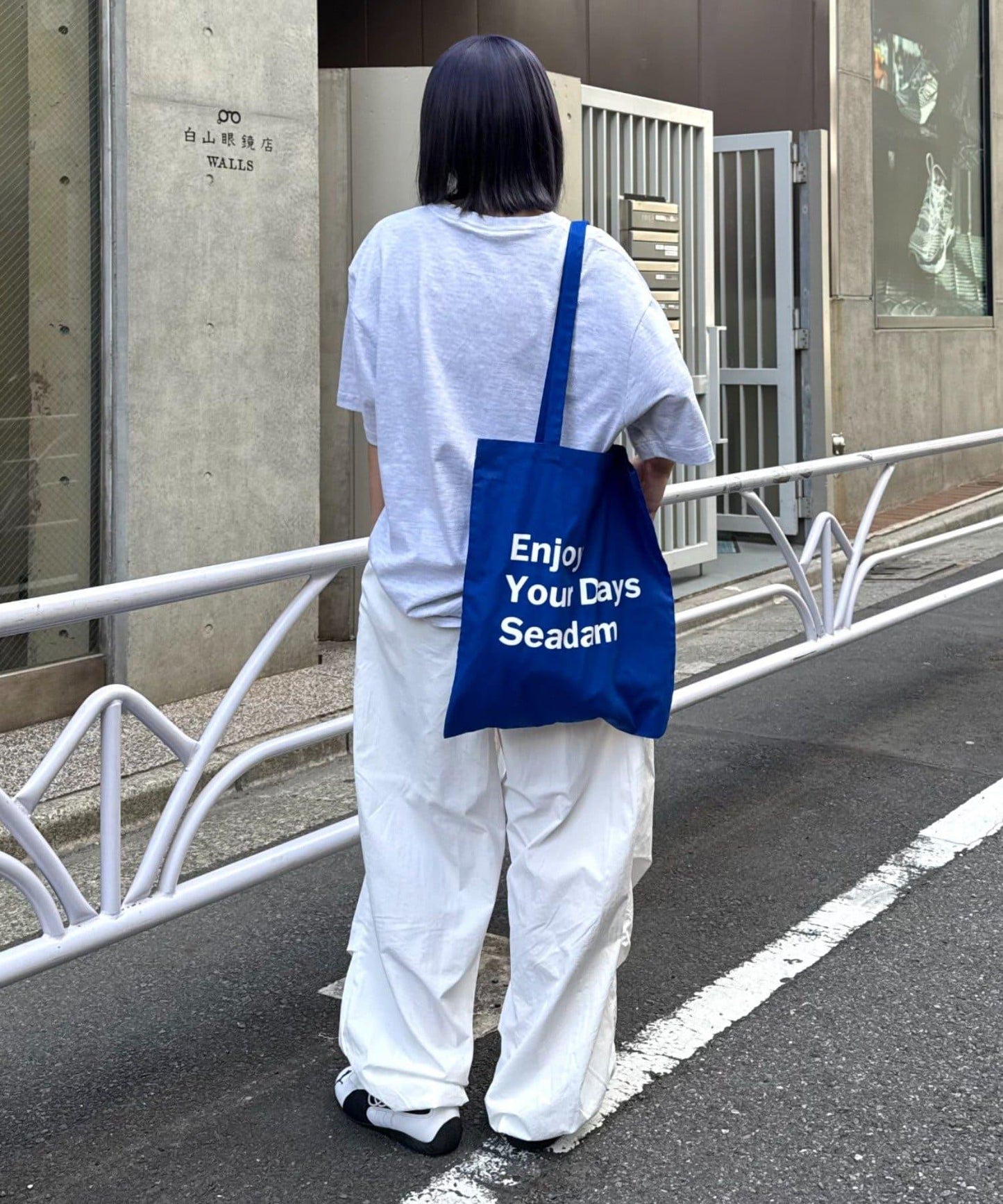 【SEADAM】〈男女通用〉信息印花手提包