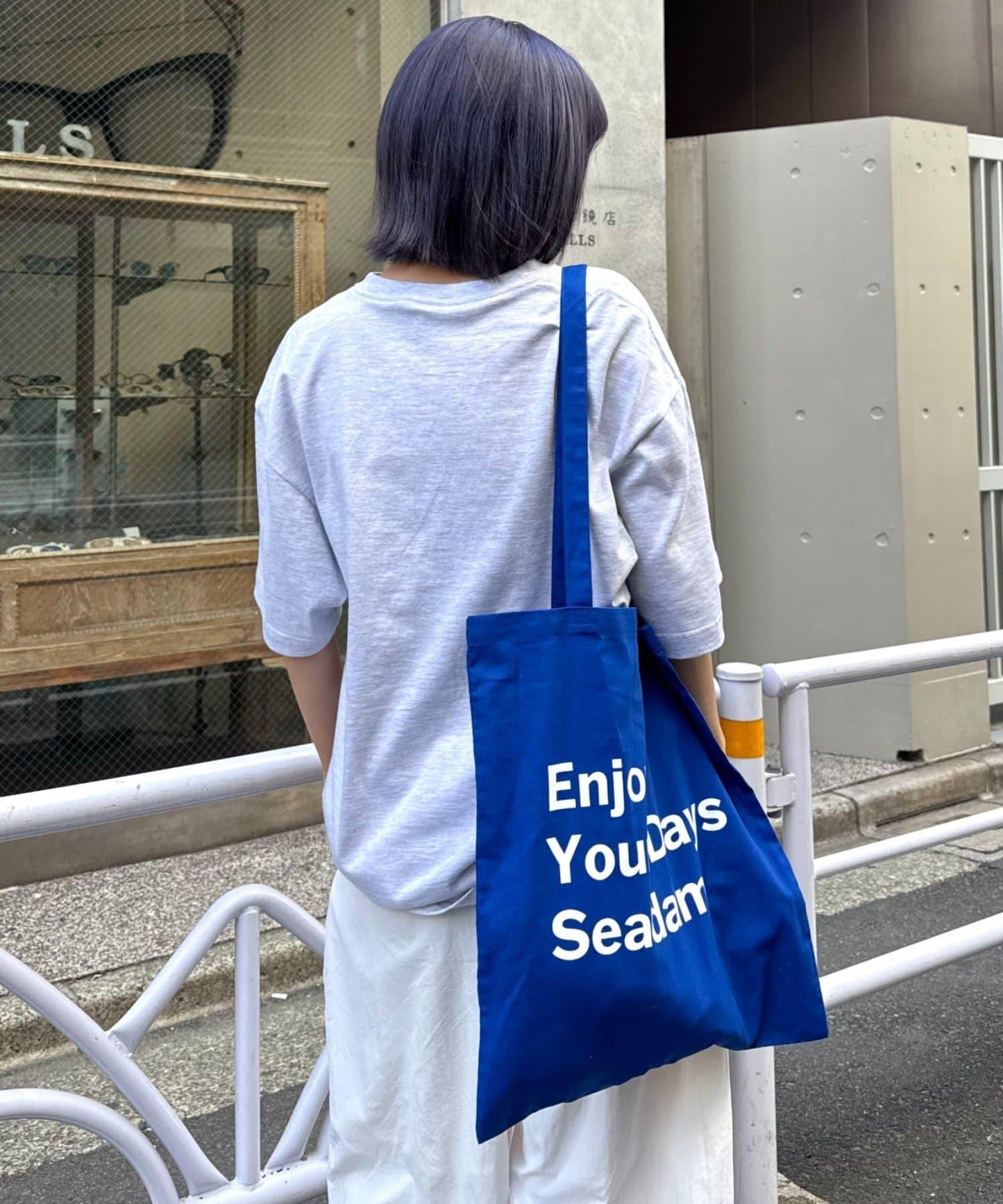 【SEADAM】〈男女通用〉信息印花手提包
