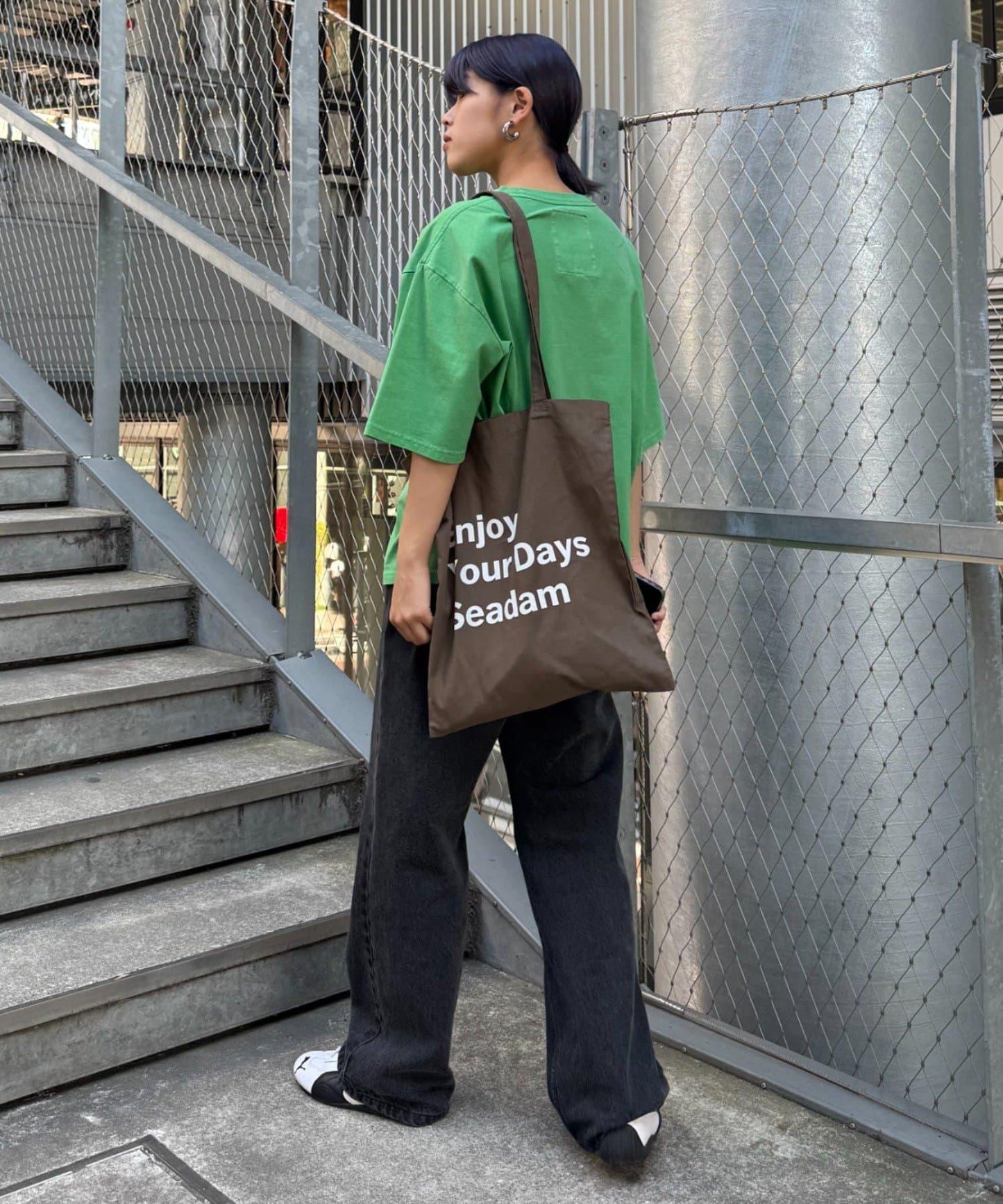 【SEADAM】〈男女通用〉信息印花手提包
